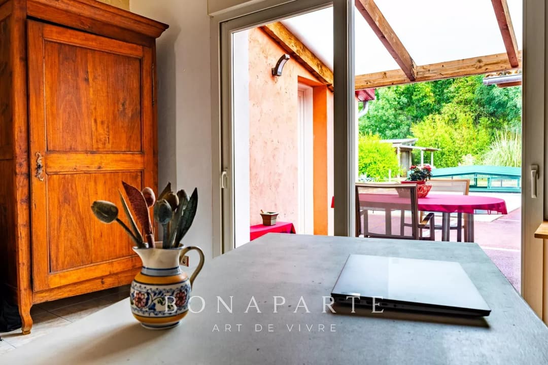 Authentique grange transformée en demeure chaleureuse, au centre du village - Photo 11