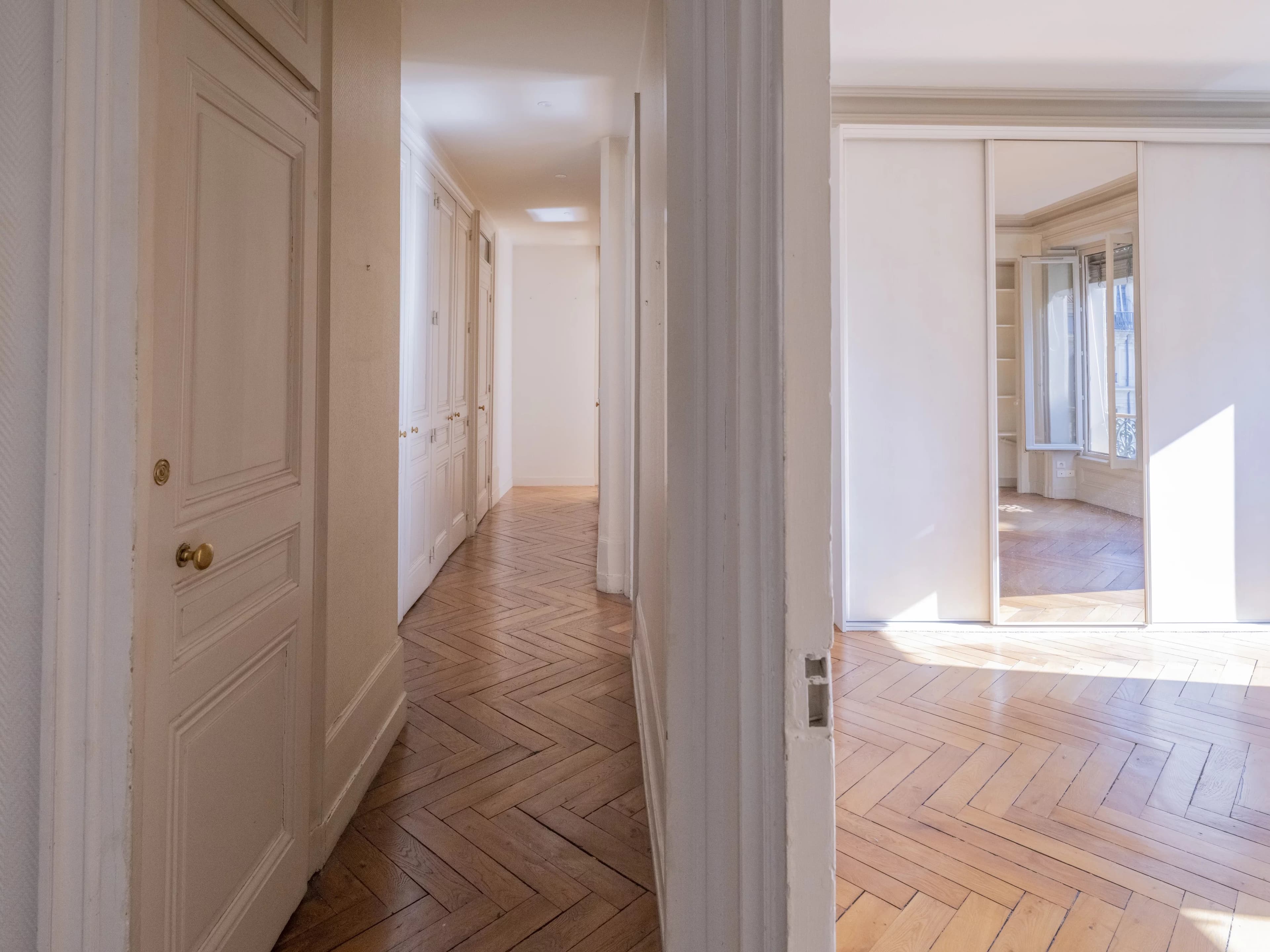 APPARTEMENT BOURGEOIS - LYON 6 - 131m² - EXPOSITION SUD et EST - Photo 10