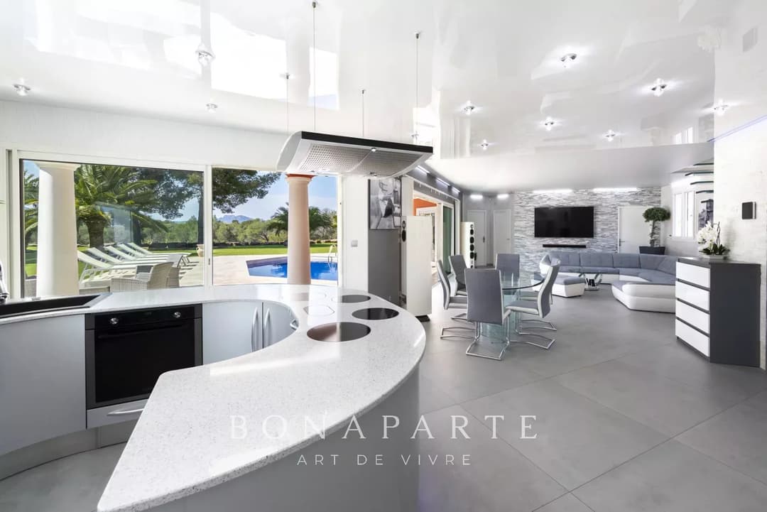 Villa 5 pièces avec piscine - Fréjus - Photo 6