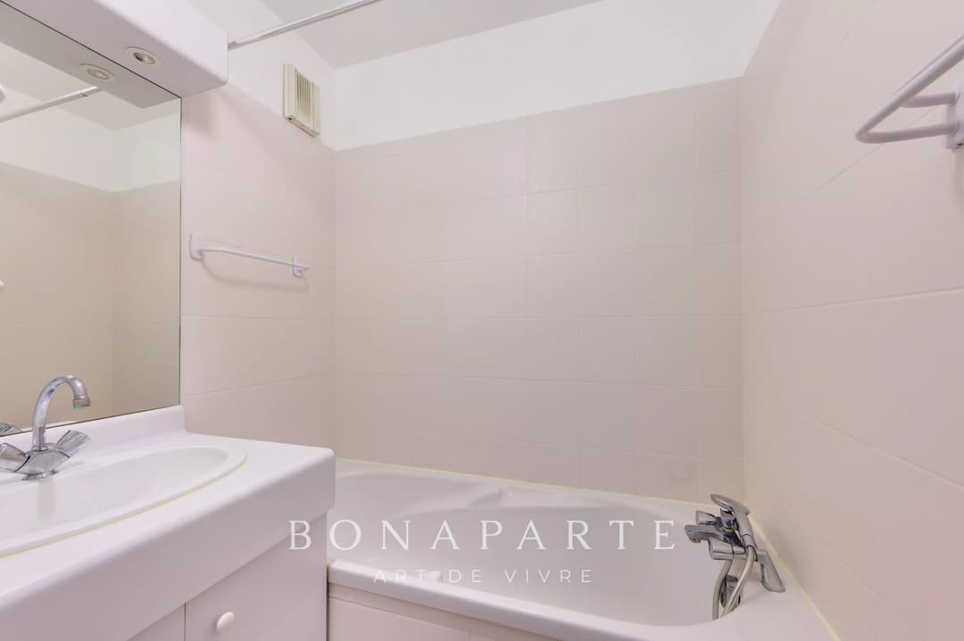 Trois pièces avec cave et parking - Photo 13