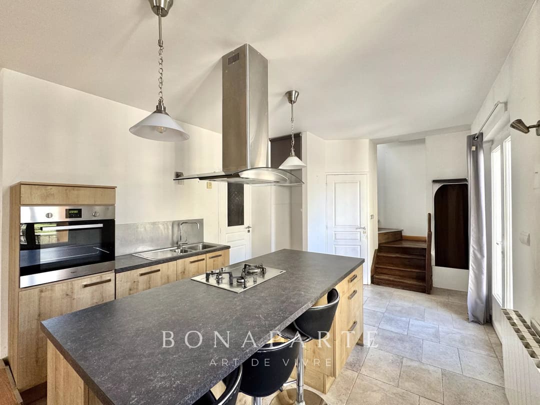 SAUMUR CENTRE-VILLE – APPARTEMENT – 135 m² - Photo 6