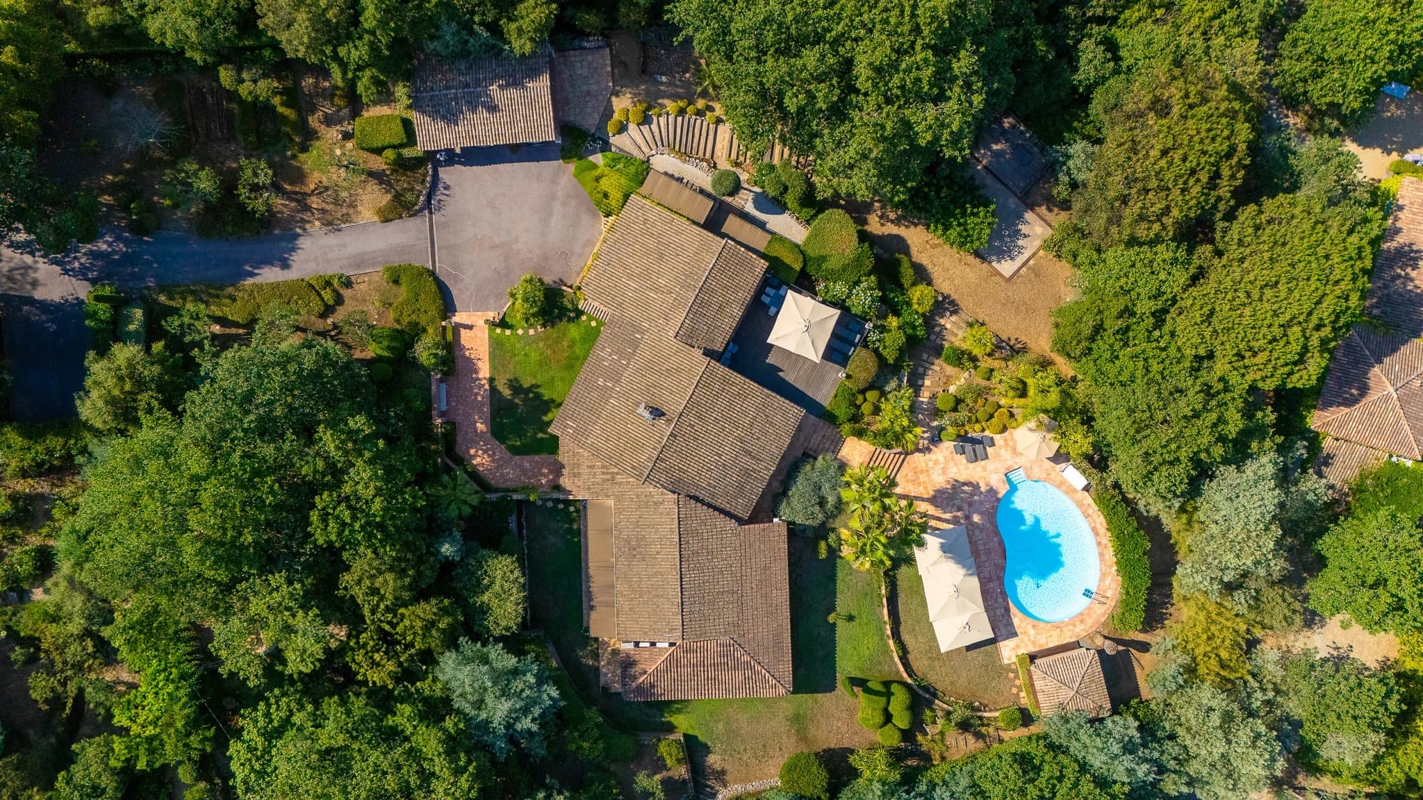 Gassin - Élégante villa de caractère au cœur d'un parc paysager d'exception - Photo 21