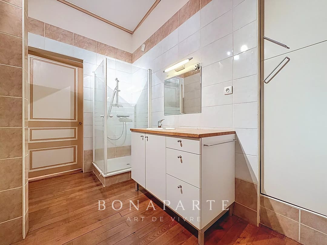 Gex - Appartement de caractère de 192 m² et 246 m² au sol - Photo 11