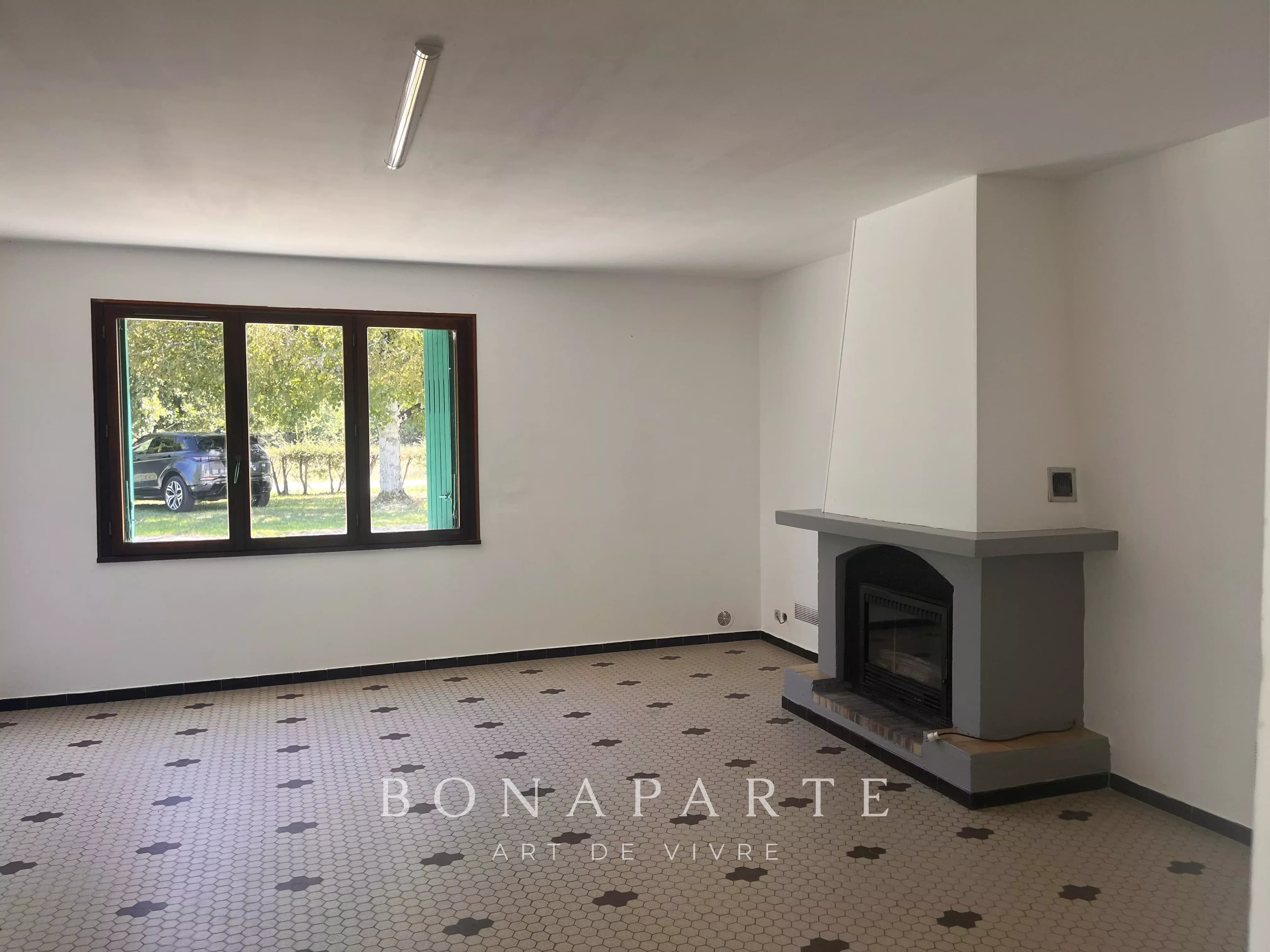 VENDAYS-MONTALIVET - LONGÈRE DE 182 m² À 10 MINUTES DES PLAGES OCÉANES - Photo 7