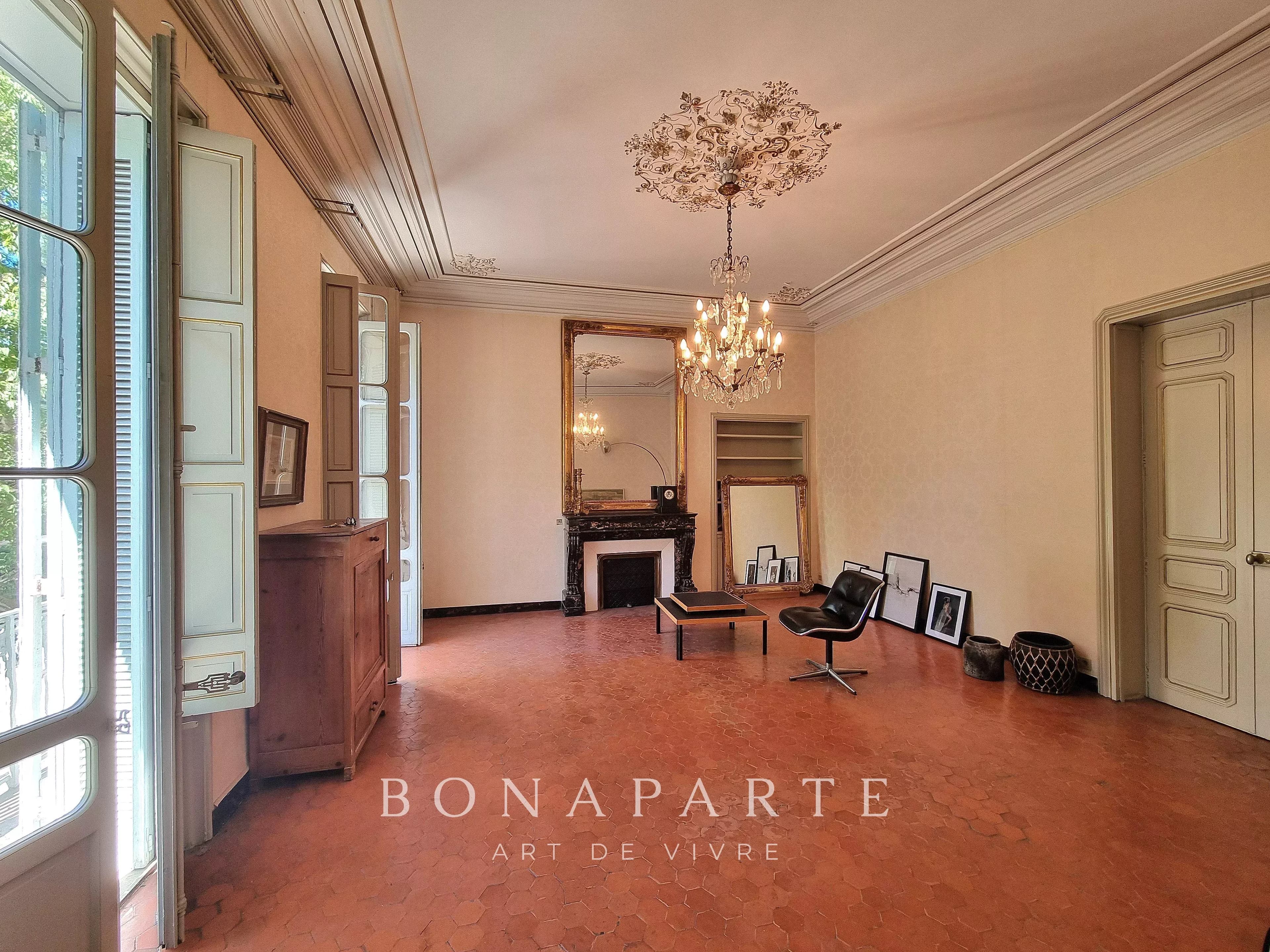 Appartement bourgeois sur l'Esplanade Charles-de-Gaulle - Photo 18