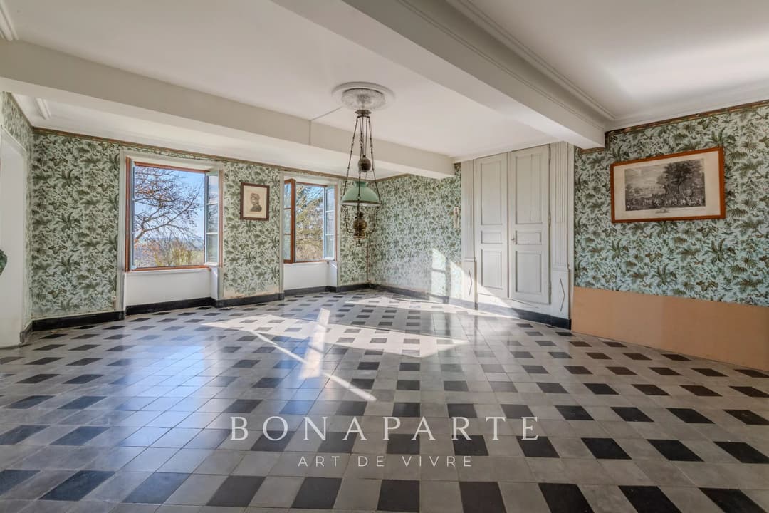 BÂTISSE DE CHARME AVEC PARC ARBORÉ ET DÉPENDANCES - Photo 9