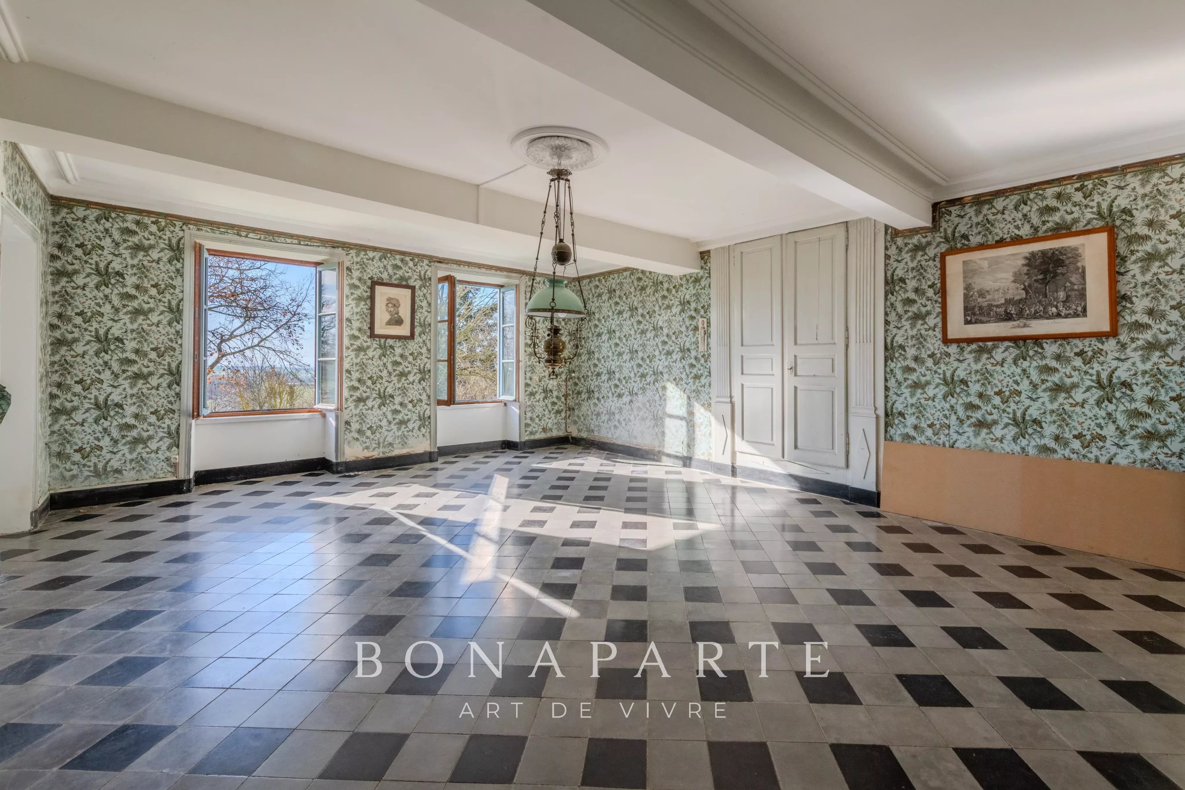 BÂTISSE DE CHARME AVEC PARC ARBORÉ ET DÉPENDANCES - Photo 9