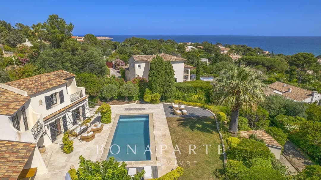 EXCLUSIVITE : villa d'exception, vue mer imprenable - Photo 2
