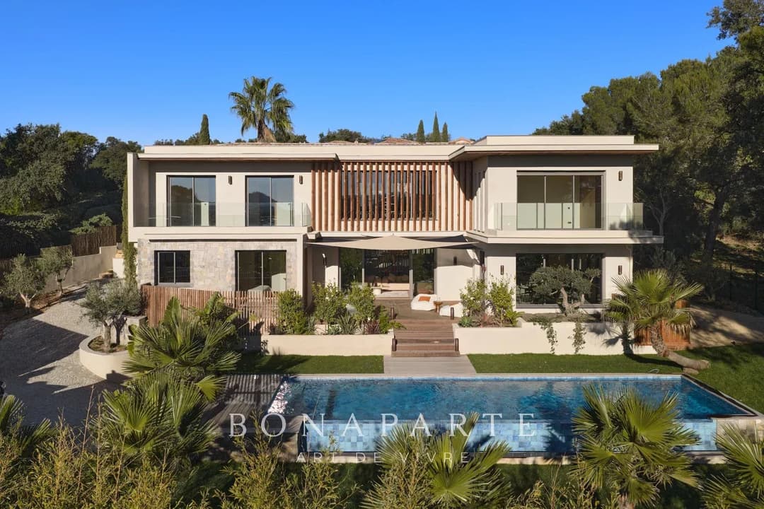 Villa 244m² avec jardin - Saint-Raphaël - Photo 10