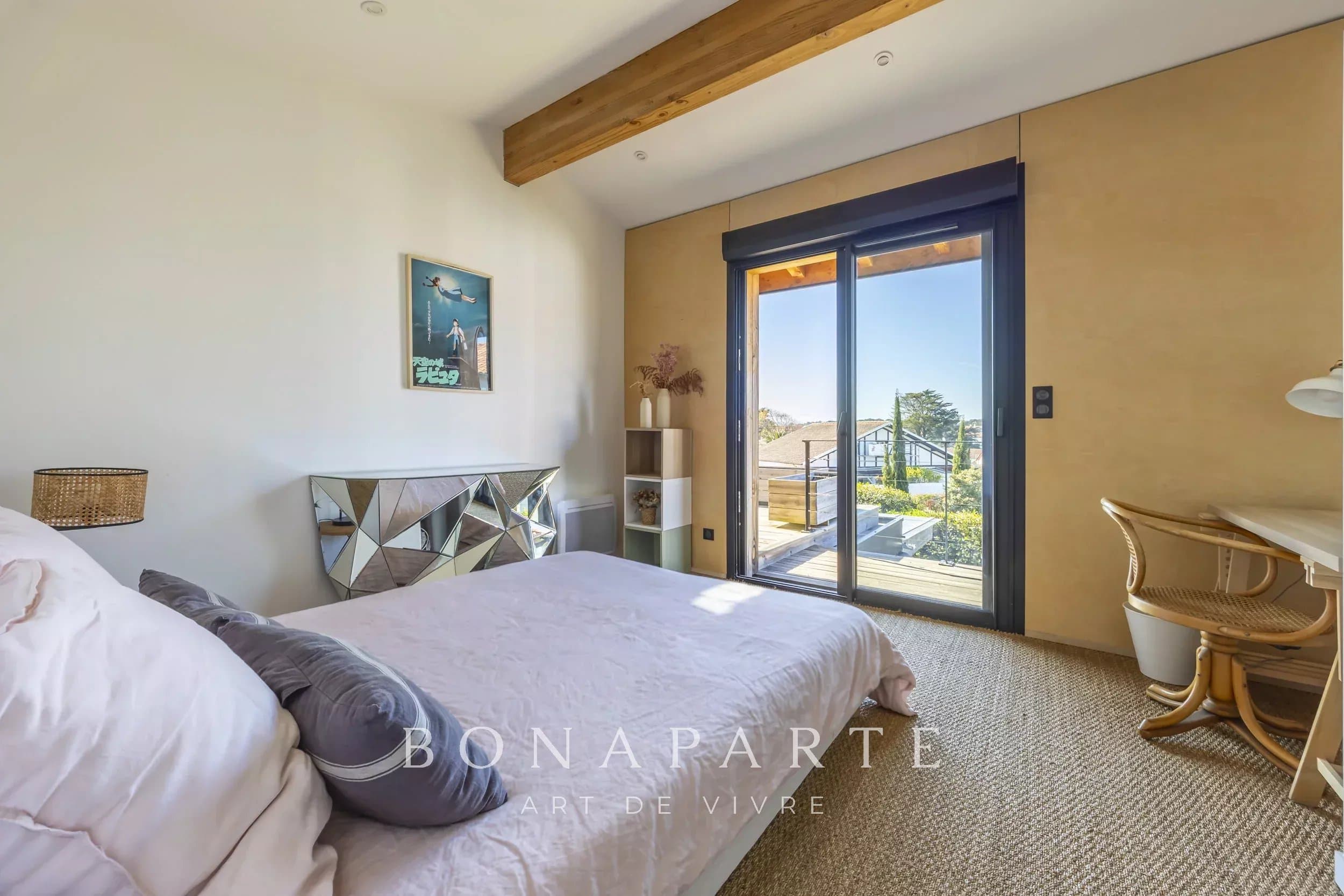 ANGLET - MAISON D'ARCHITECTE - Photo 15