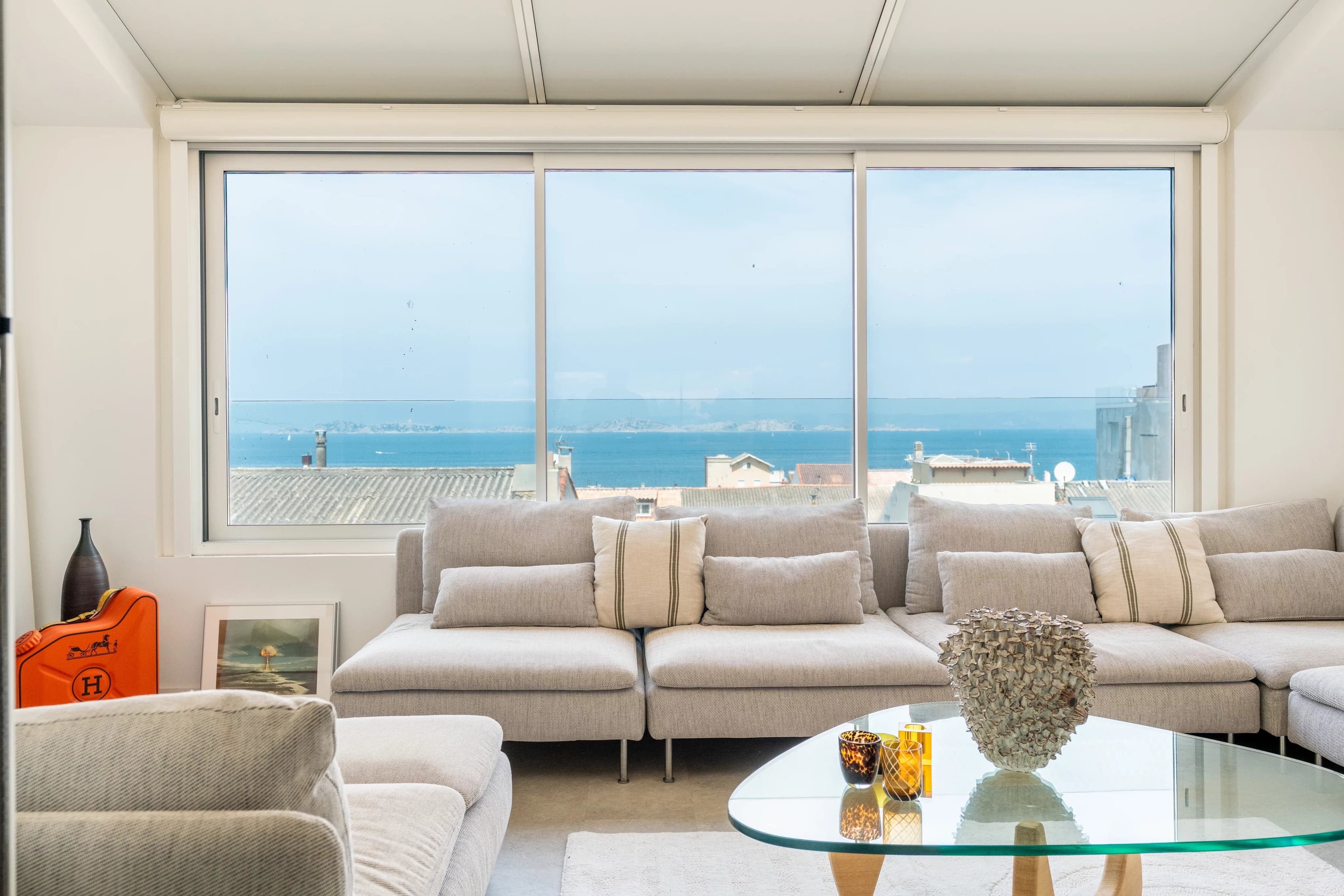 DUPLEX D'EXCEPTION AVEC ROOFTOP PANORAMIQUE – ENTRE MER ET CALANQUES - Photo 5