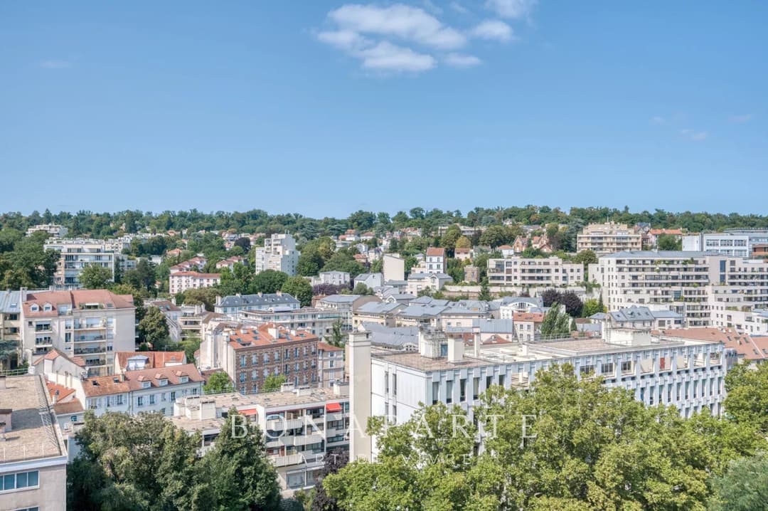 Dernier étage avec terrasse - Photo 14