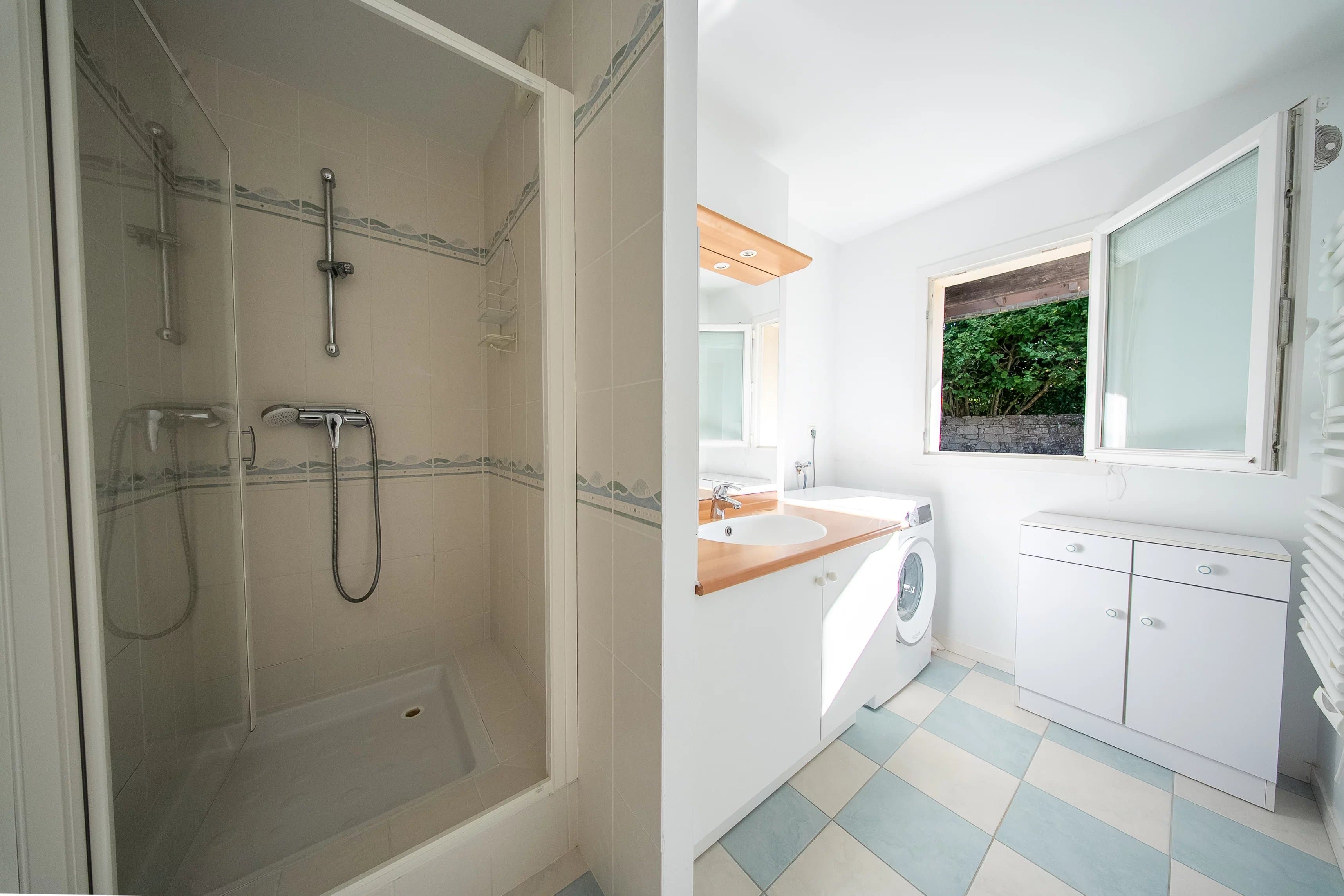 GOLFE DU MORBIHAN, LOCMARIAQUER : MAISON 4 CHAMBRES, JARDIN PAYSAGÉ DE 975 M², LE GOLFE À 300 M À PIED - Photo 17