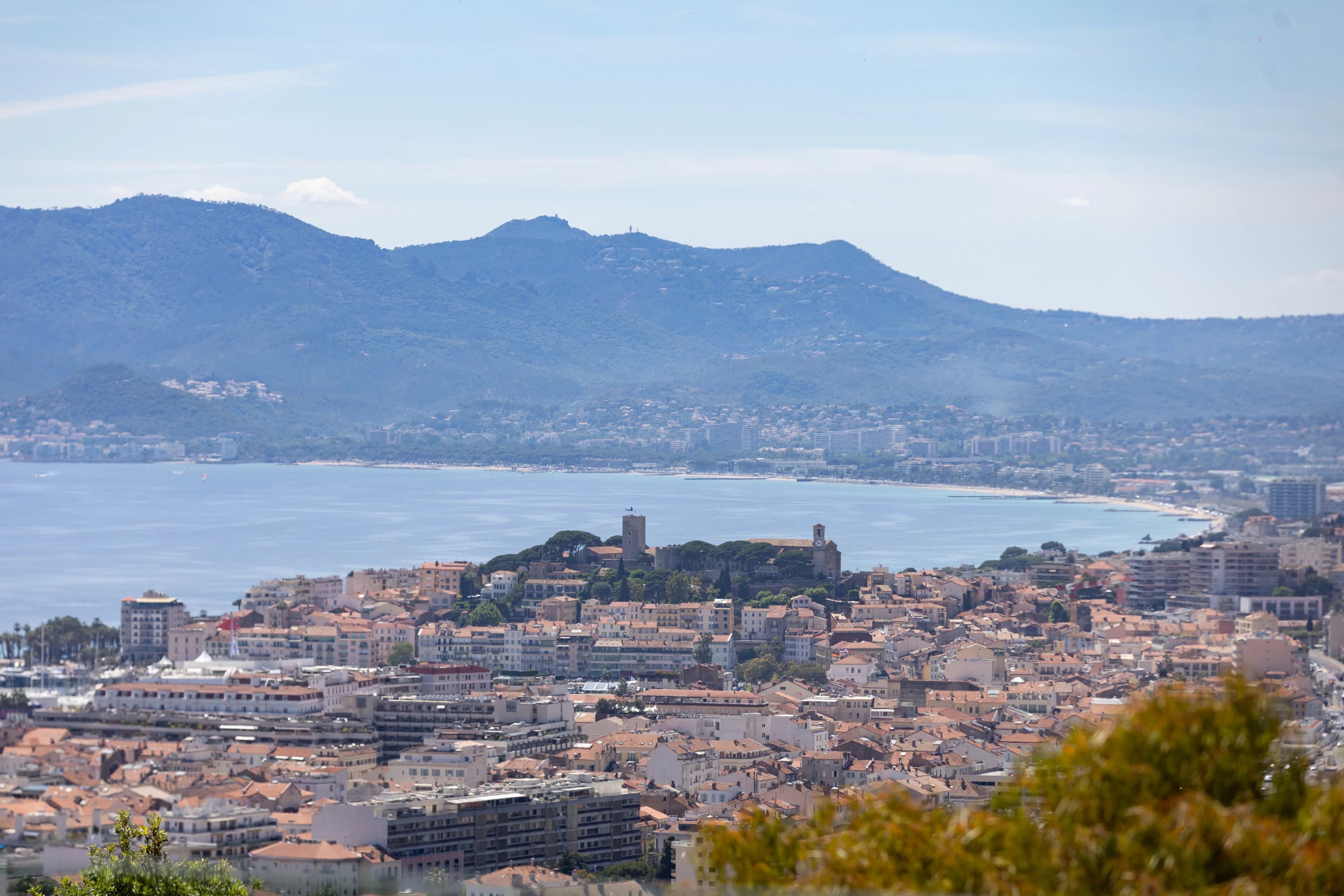 Cannes  Californie – Villa contemporaine avec vue mer panoramique - Photo 13