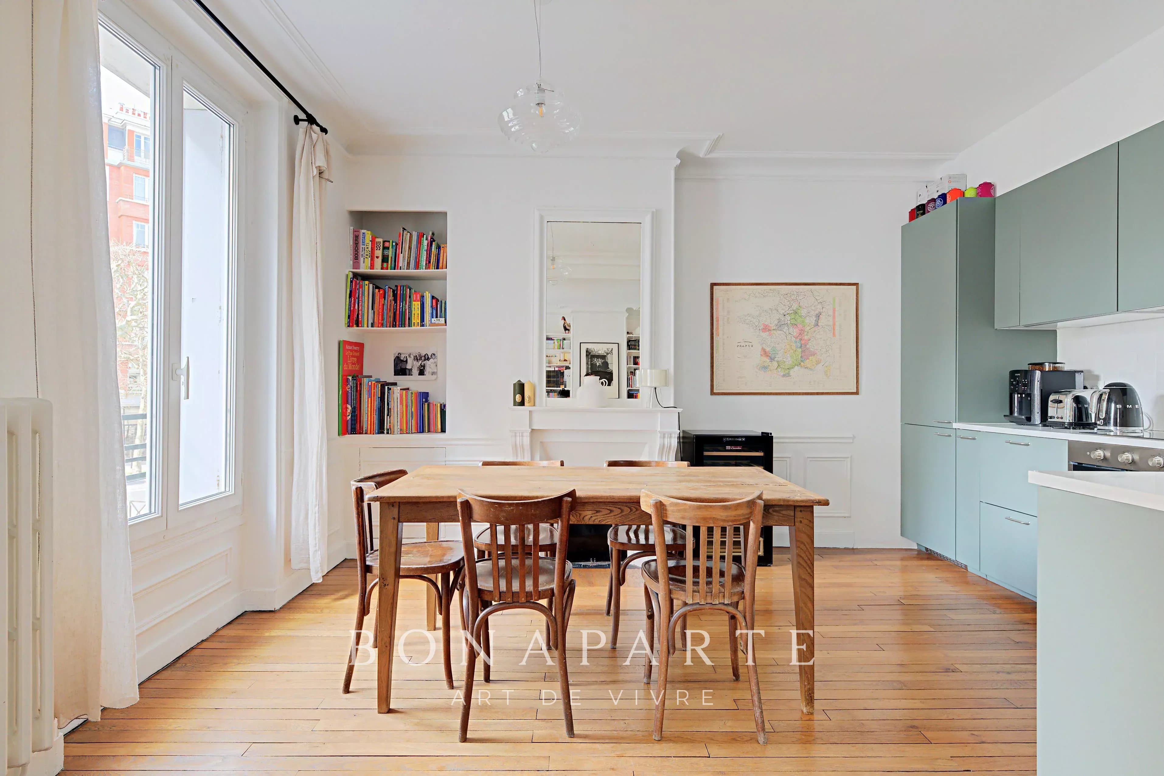 Trois pièces traversant entièrement rénové par architecte - Photo 9