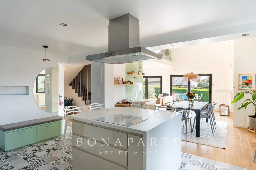 PRÉVESSIN-MOËNS – MAISON FAMILIALE RÉNOVÉE AUX PORTES DE GENÈVE - Photo 4