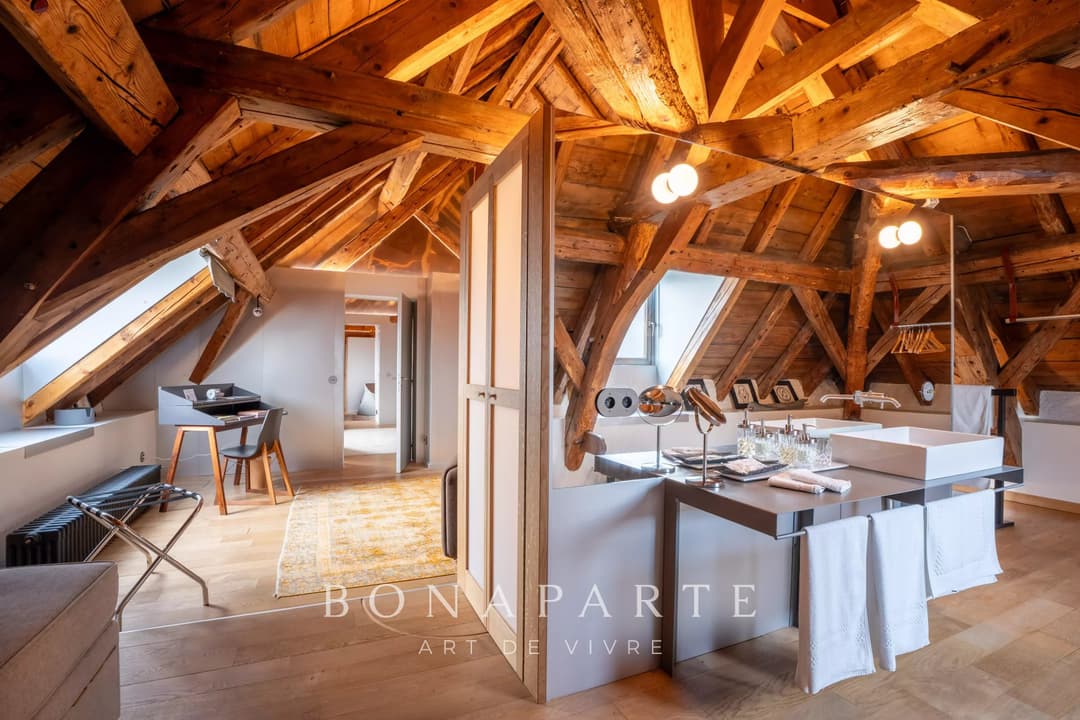 Cessy - Maison de maître historique - Photo 10