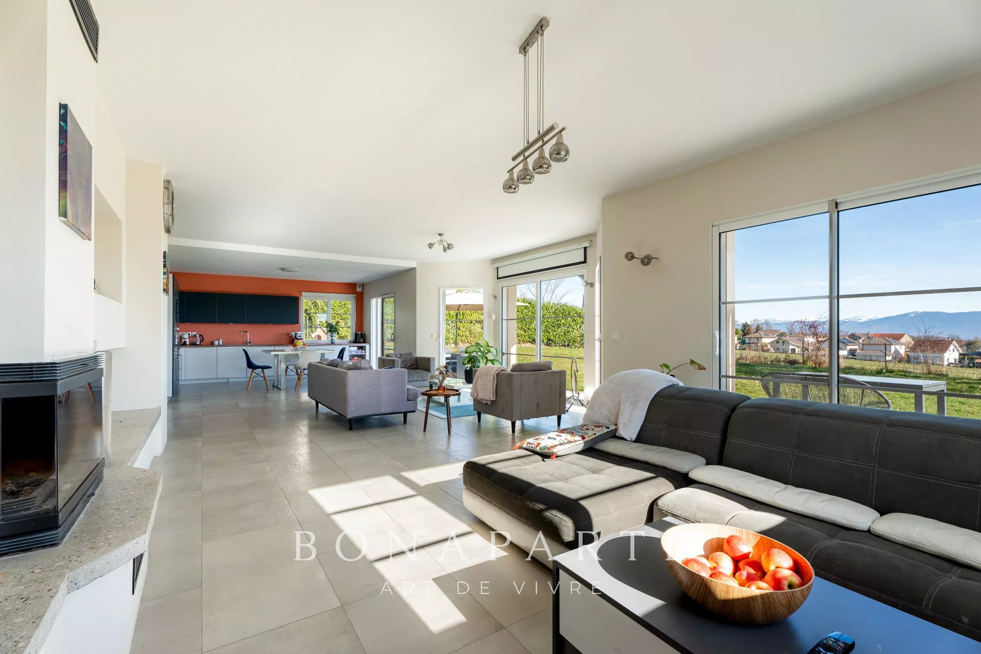 CESSY - MAISON P6 DE 240 M² - VUE PANORAMIQUE ALPES ET MONT-BLANC - Photo 3