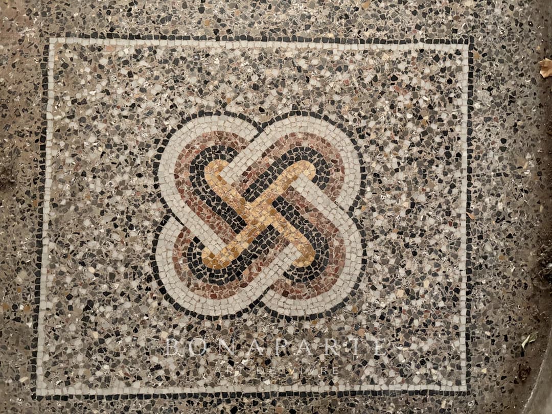 Immeuble Nîmes – Adresse de prestige en centre-ville - Photo 9