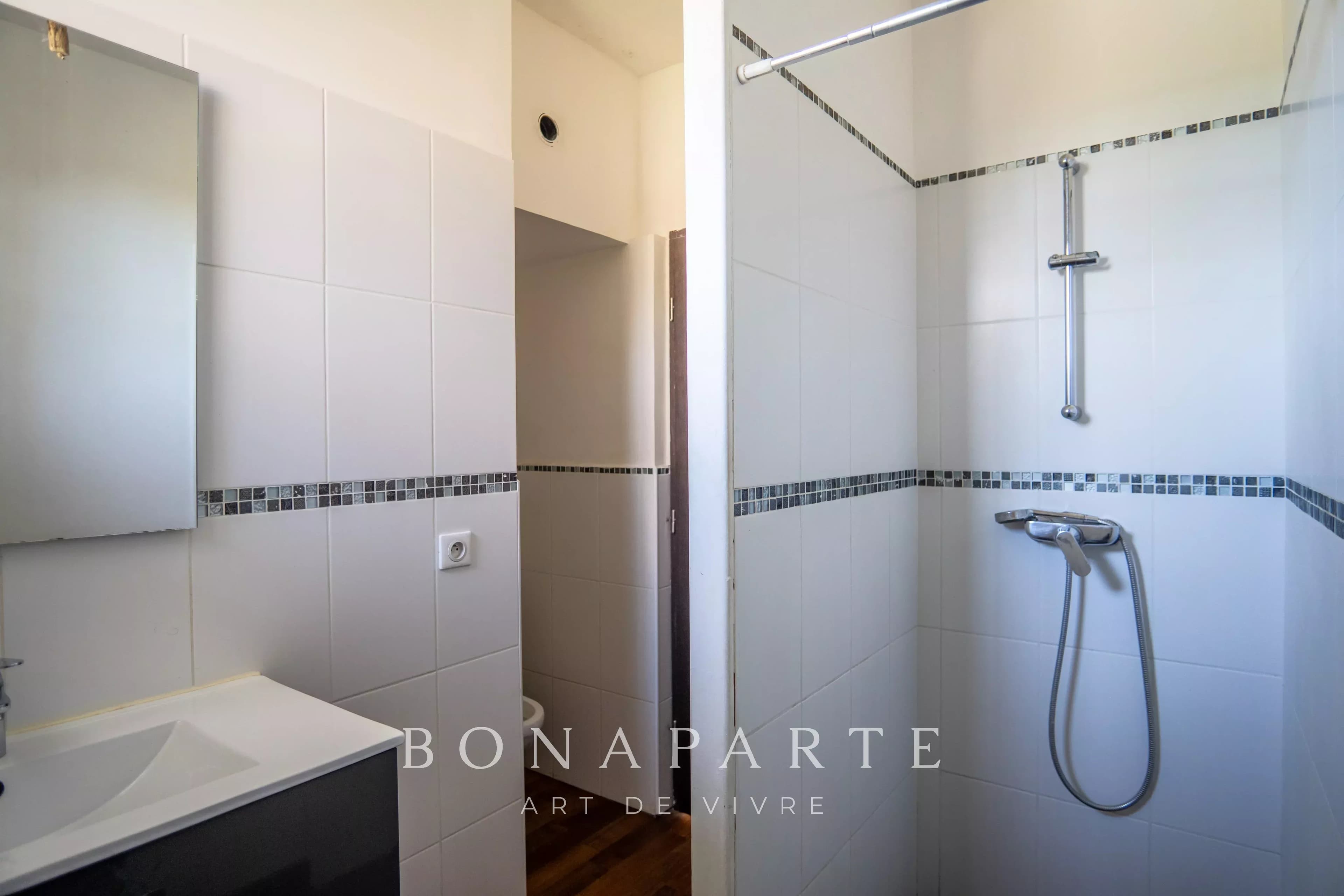 LONS - APPARTEMENT T3 -  TERRASSE DE 40 m² - Photo 10