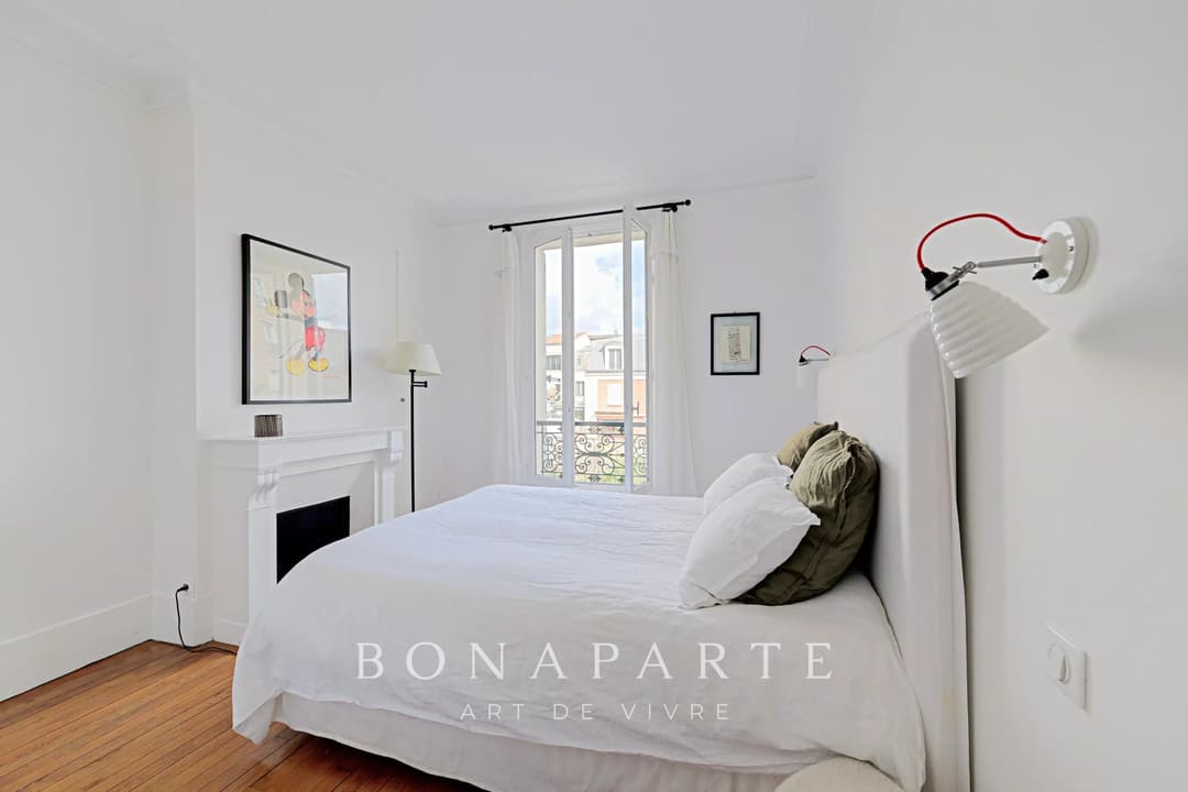 Trois pièces traversant entièrement rénové par architecte - Photo 13