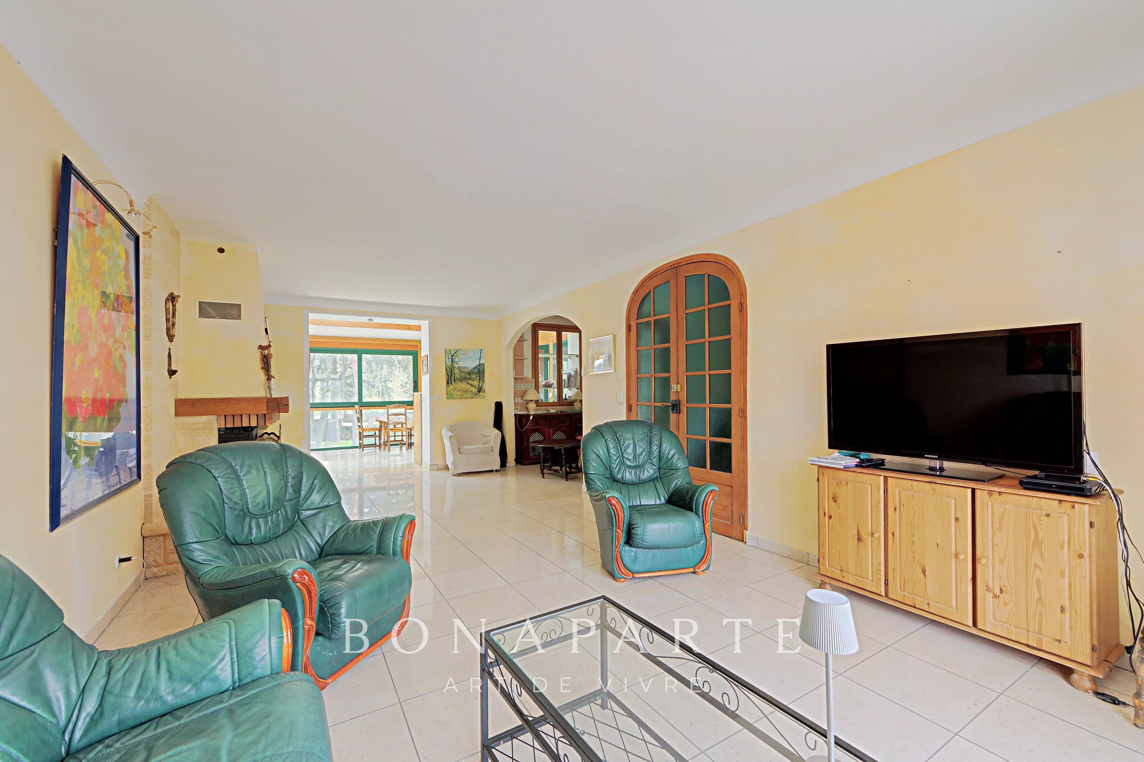 POISSY (78) - MAISON FAMILIALE - 12 PIECES - Photo 10