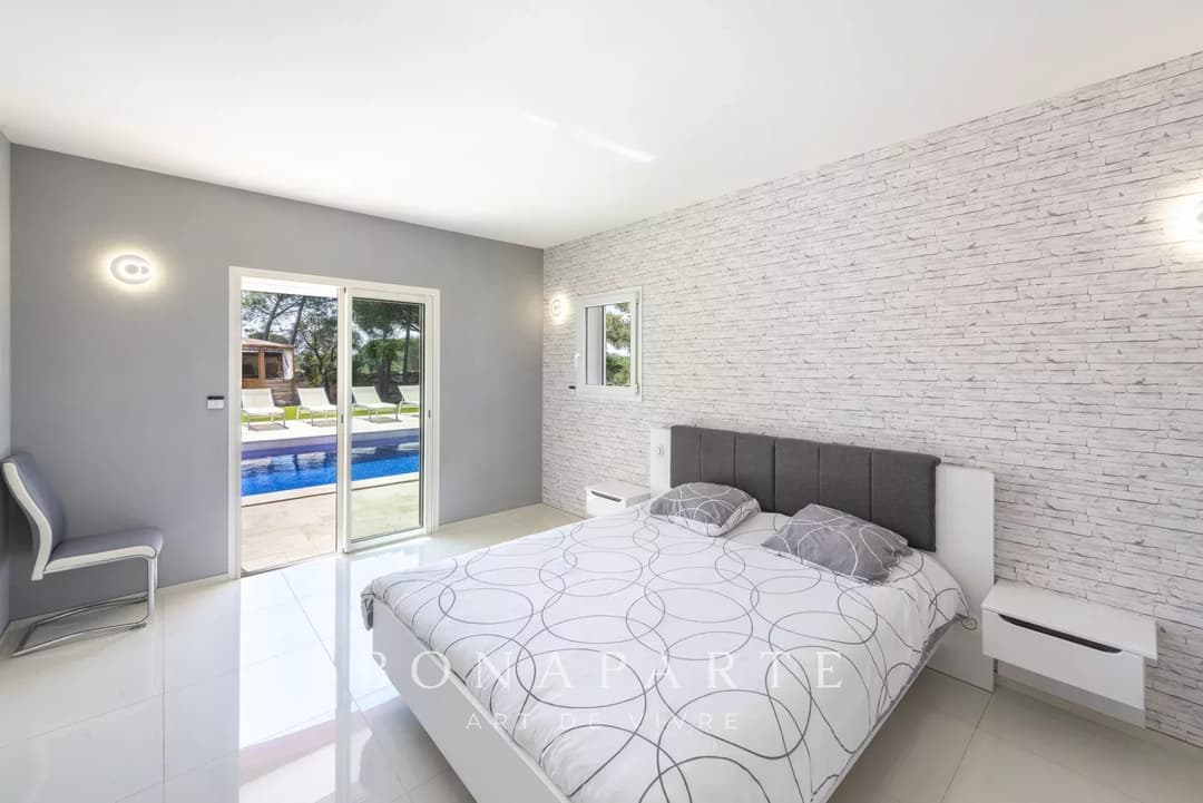 Villa 5 pièces avec piscine - Fréjus - Photo 12