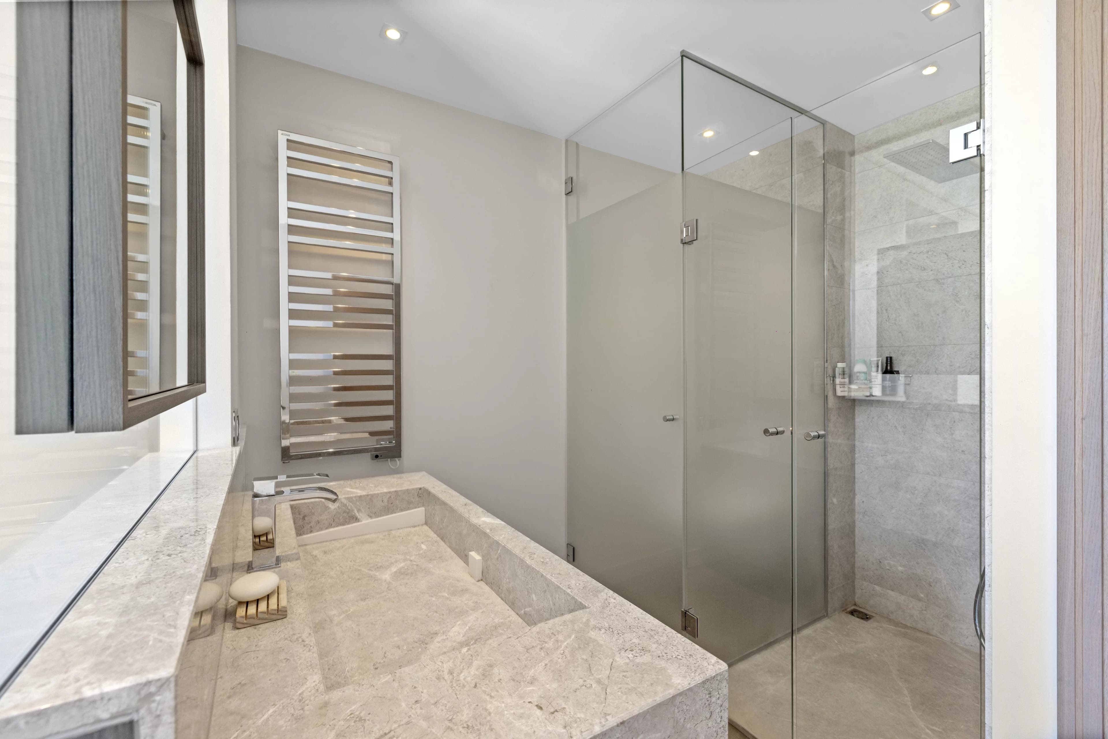 Cannes  Californie – Villa contemporaine avec vue mer panoramique - Photo 10
