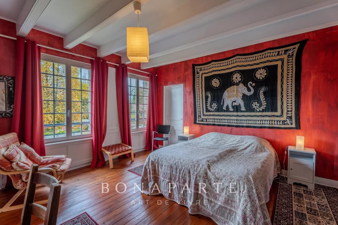 Manoir XVIIe avec dépendances - Photo 11