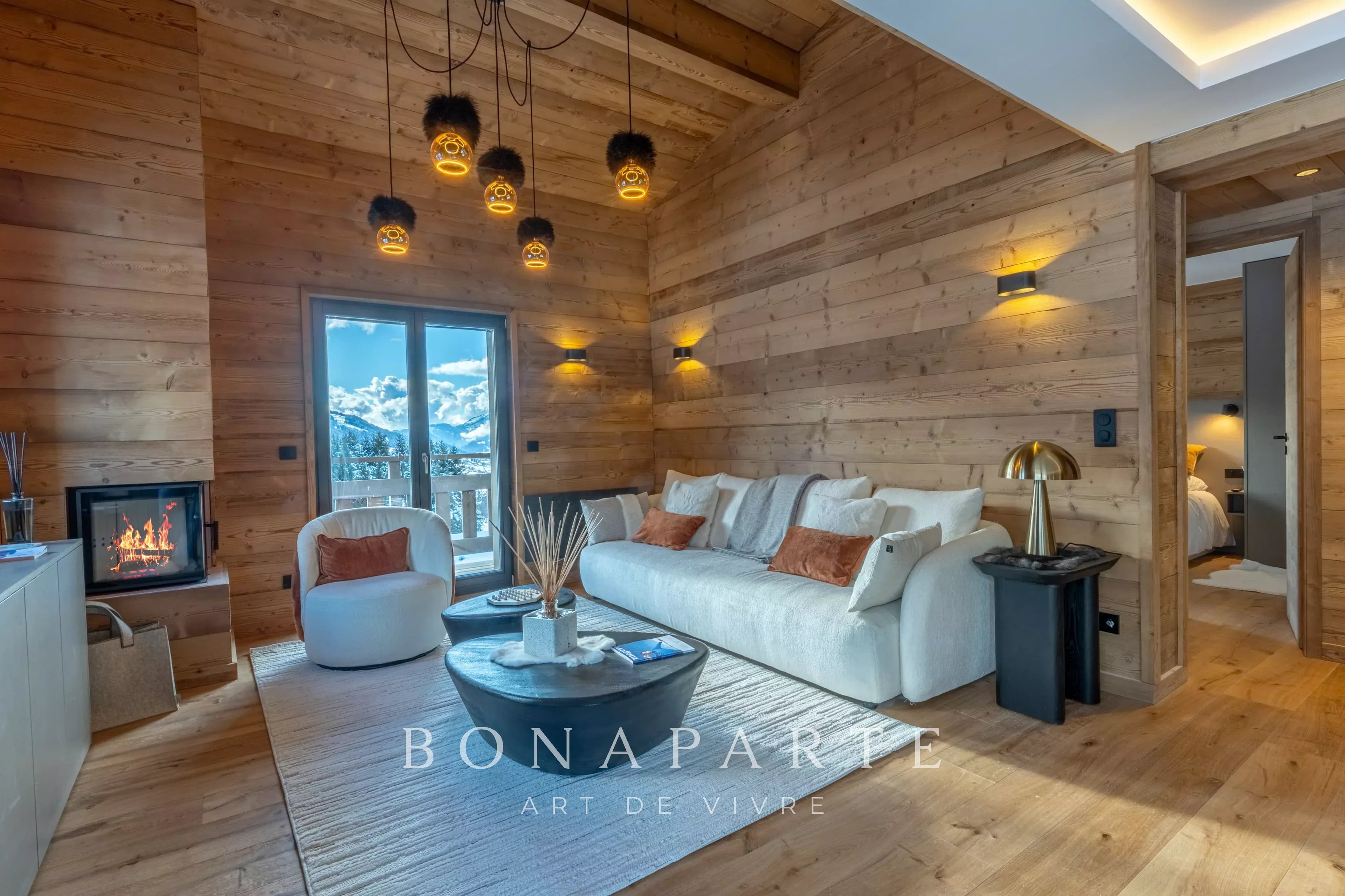 SUPERBE APPARTEMENT 5 CHAMBRES À MEGÈVE, 102 M²