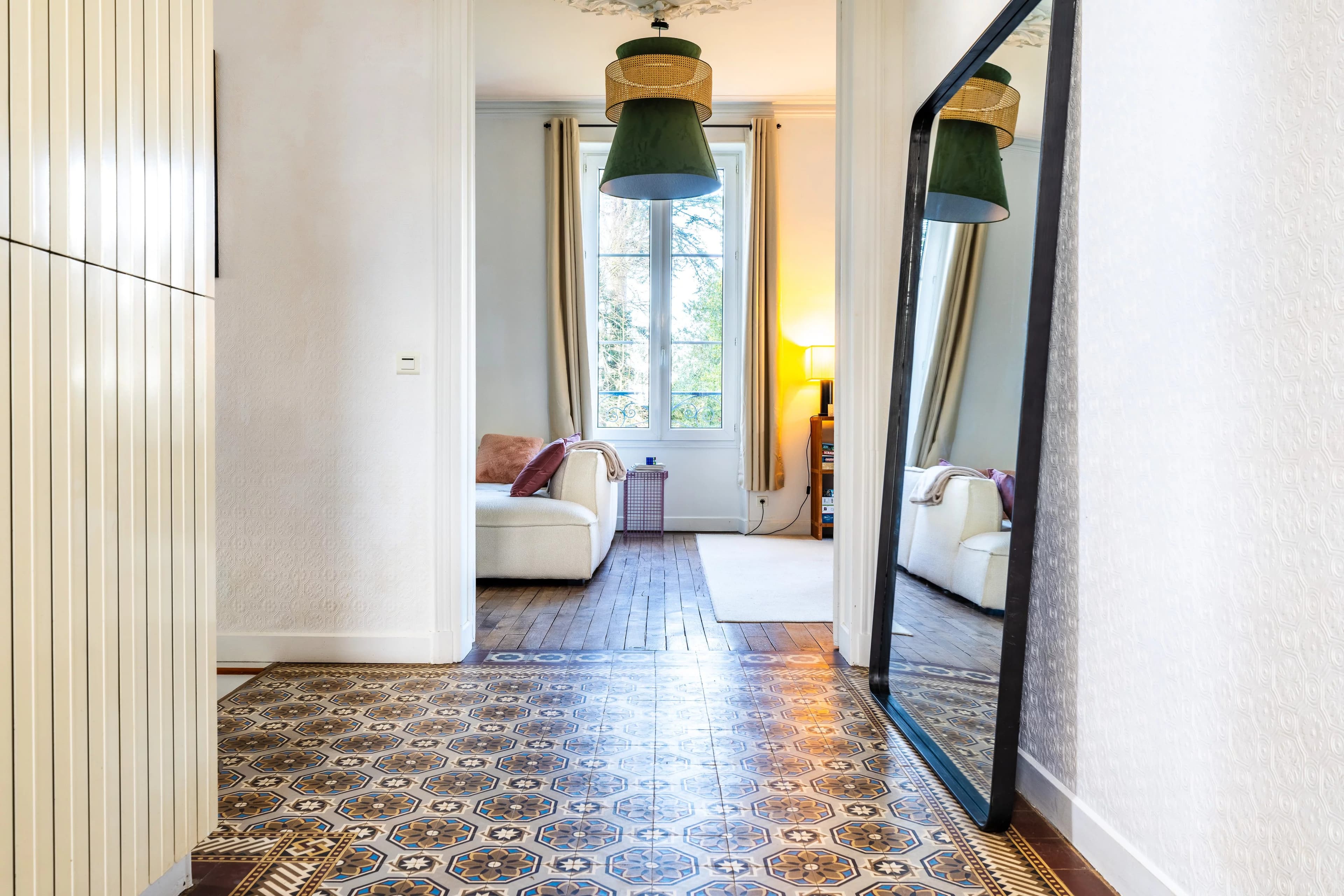 Propriété d'exception : Élégante maison de maître avec dépendances - Photo 12