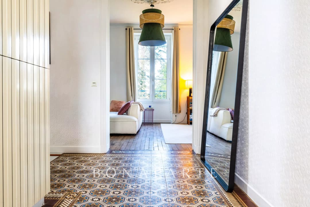 Propriété d'exception : Élégante maison de maître avec dépendances - Photo 12