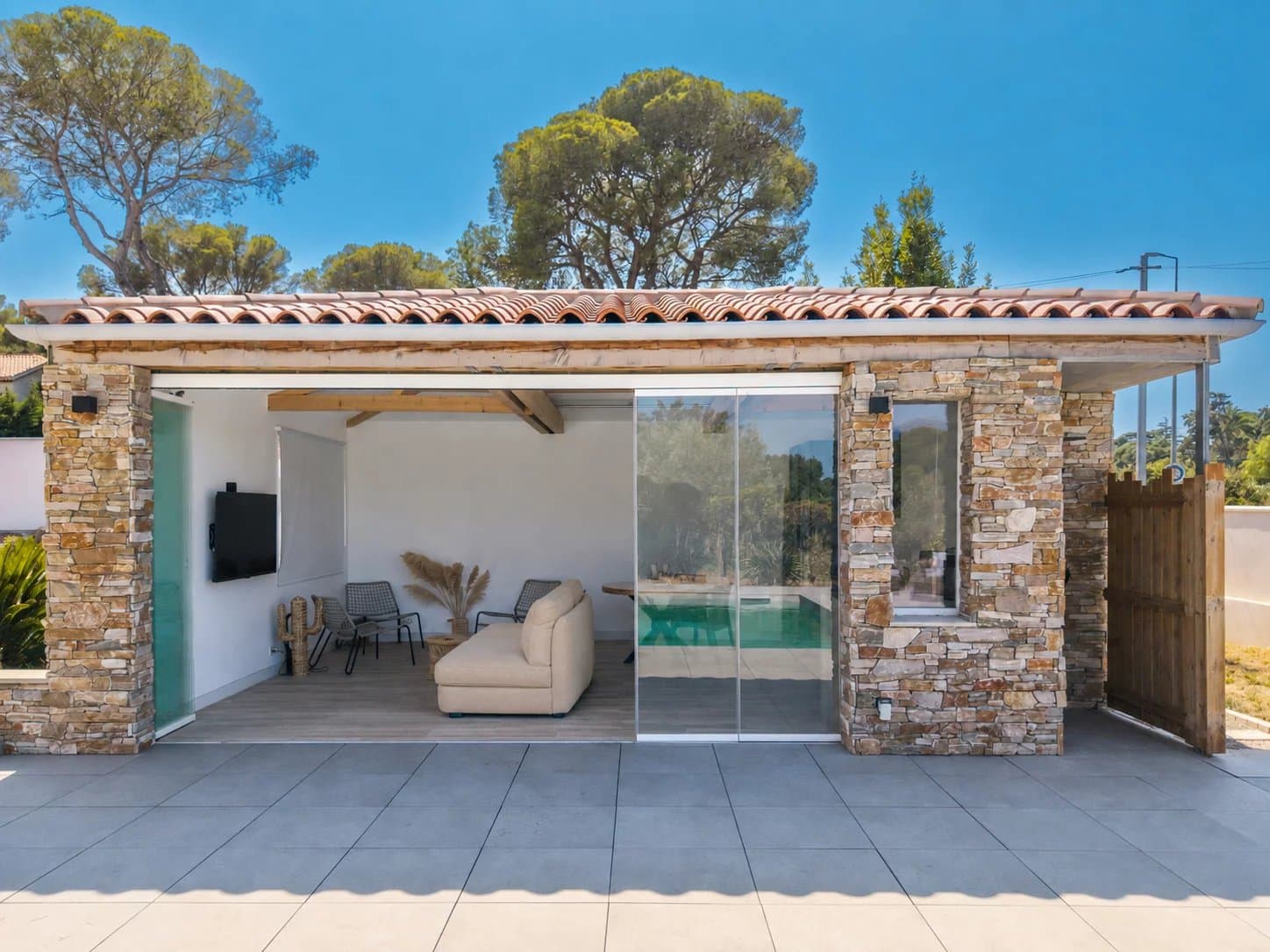 Saint-Raphaël - Villa provençale - Rénovée domaine Santa-Lucia - Photo 17