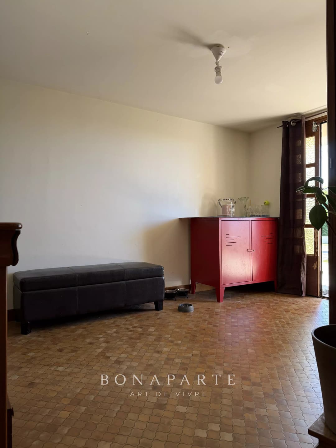 AMBÉRIEUX-EN-DOMBES - MAISON FAMILIALE SPACIEUSE - Photo 14