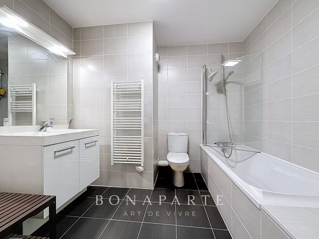 Prévessin-Möens - T4 de 94 m² - Photo 7