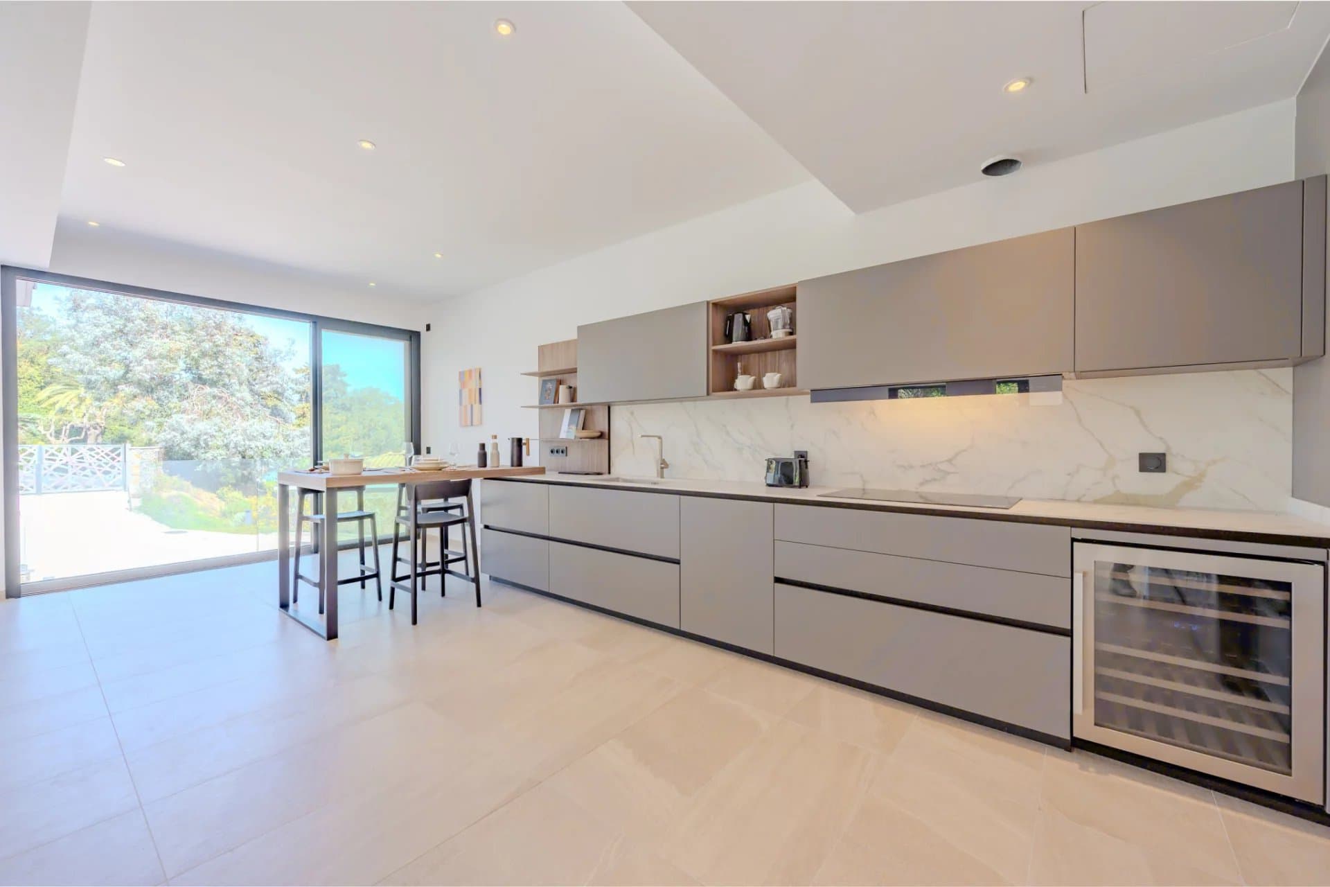 EXCLUSIVITE : Magnifique "villa appartement" en duplex avec très belle vue mer - Photo 39