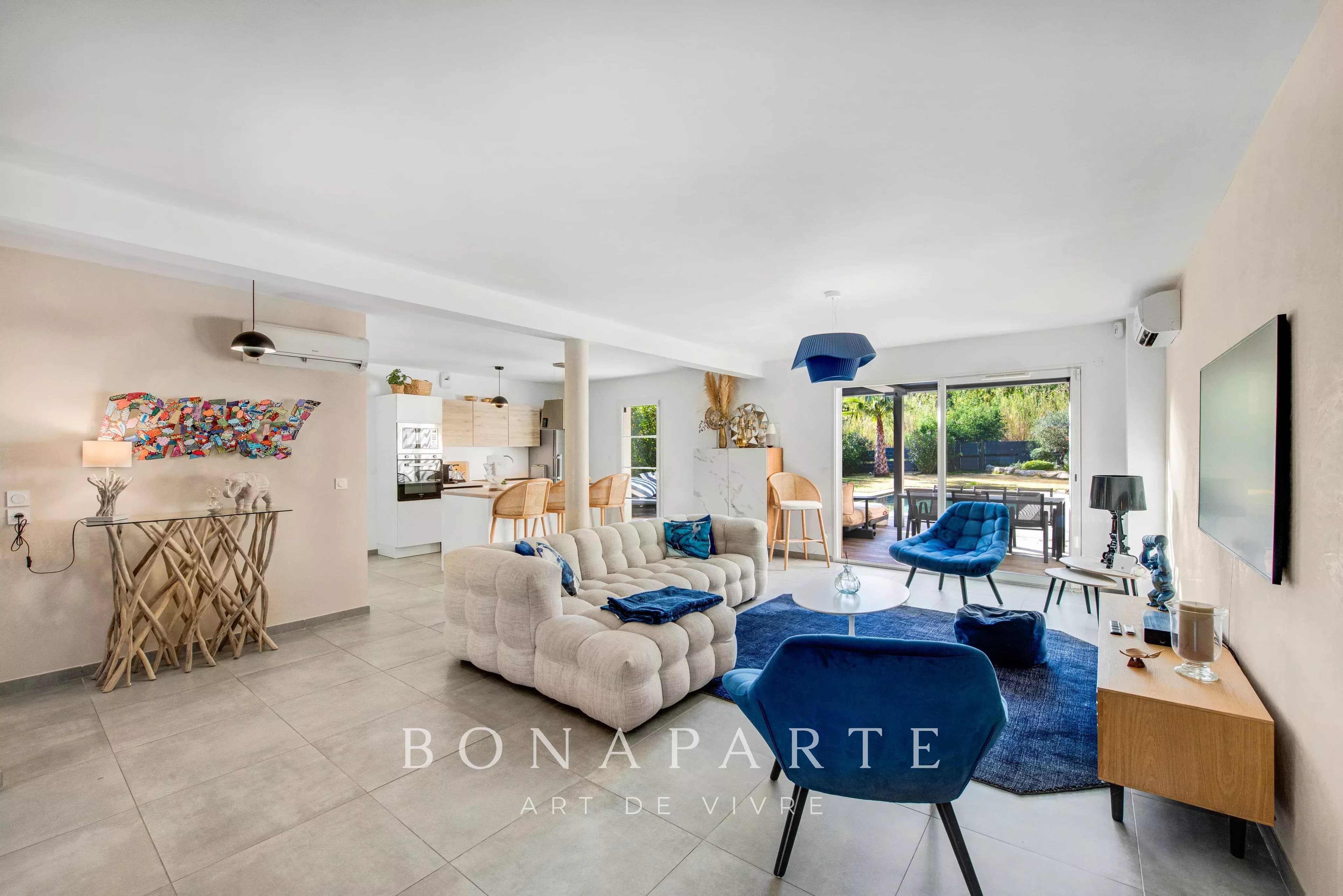 À deux pas de la plage – Villa 4 chambres avec piscine & frais d’acquisition réduits - Photo 3