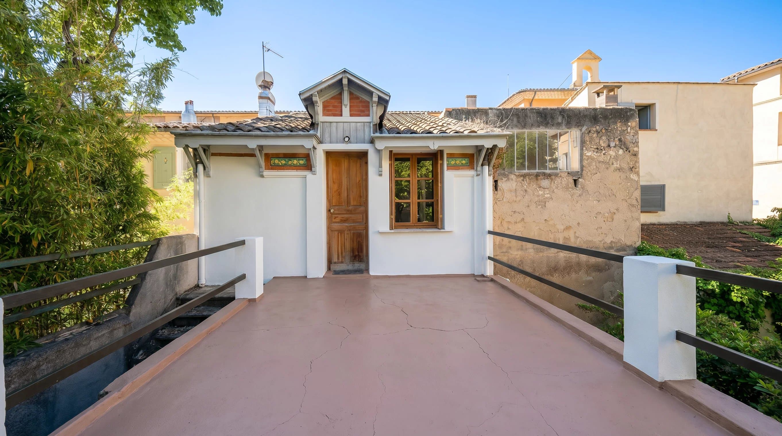 Rare à la vente – Ensemble immobilier au cœur du Quartier Mazarin à Aix-en-Provence - Photo 5