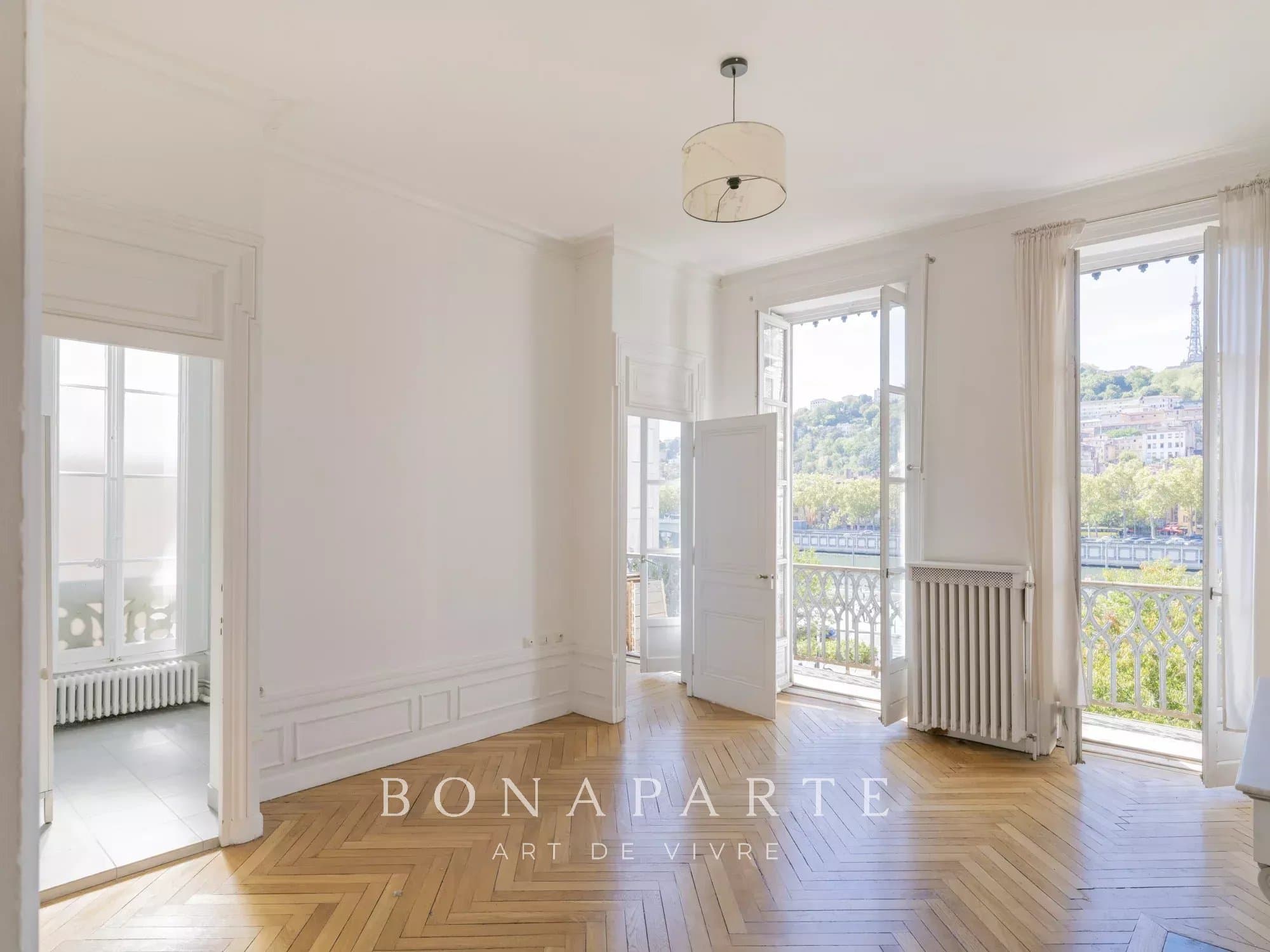 LYON 1ER, APPARTEMENT BOURGEOIS DE CARACTERE, 3 CHAMBRES, VUE FOURVIERE - Photo 8