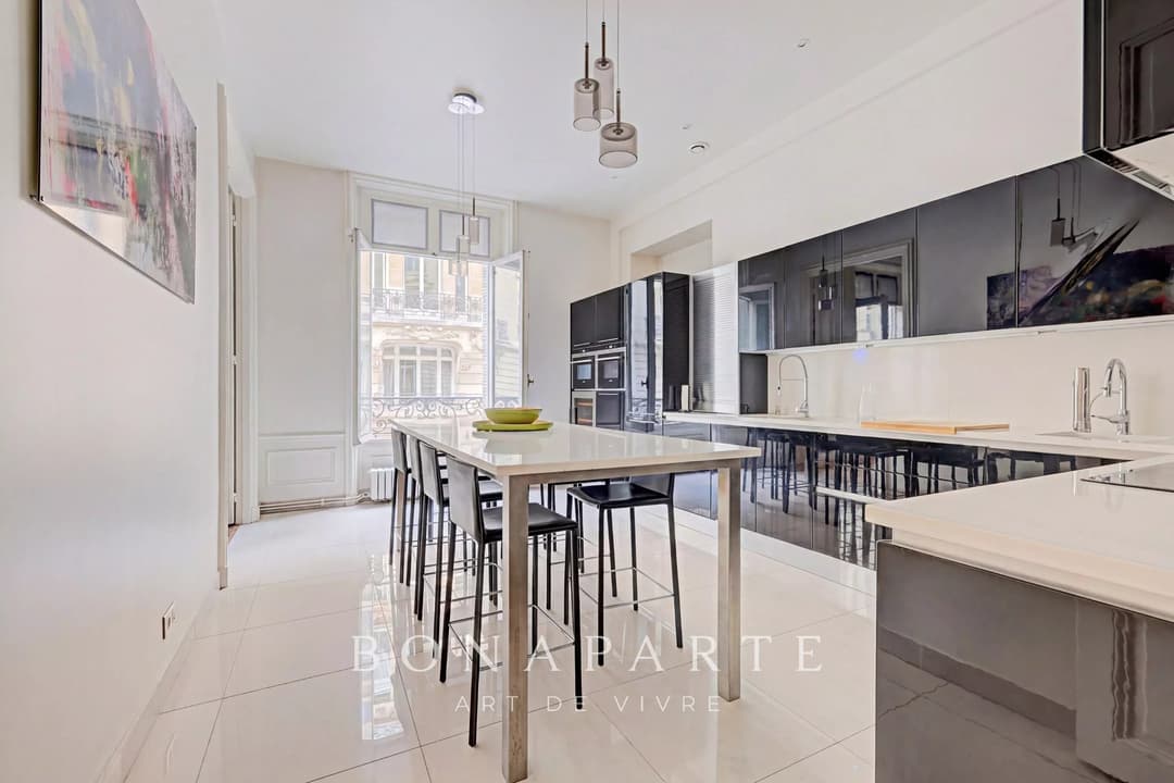 Appartement familial - PARC MONCEAU - Photo 7