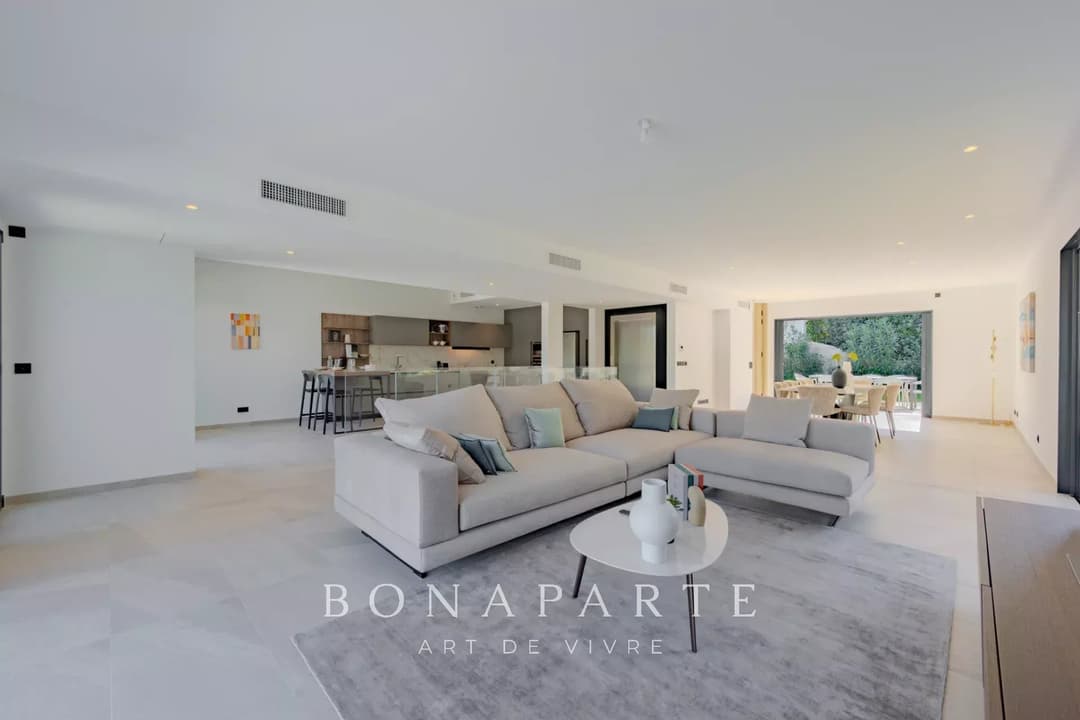 EXCLUSIVITE : Magnifique "villa appartement" en duplex avec tres belle vue mer - Photo 15