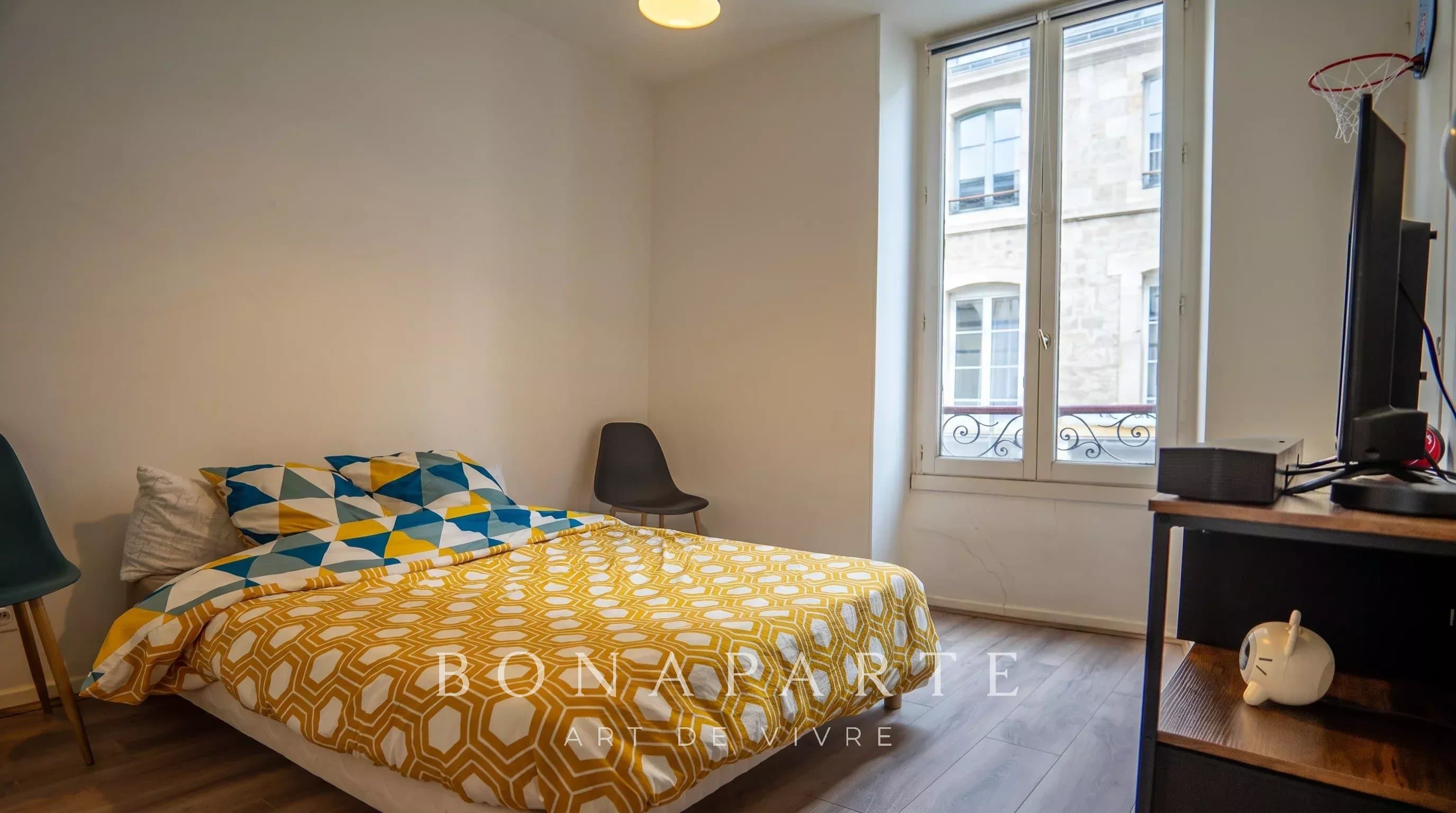 QUARTIER TRIBUNAL - IMMEUBLE 12 LOTS - 379m2 - Photo 3
