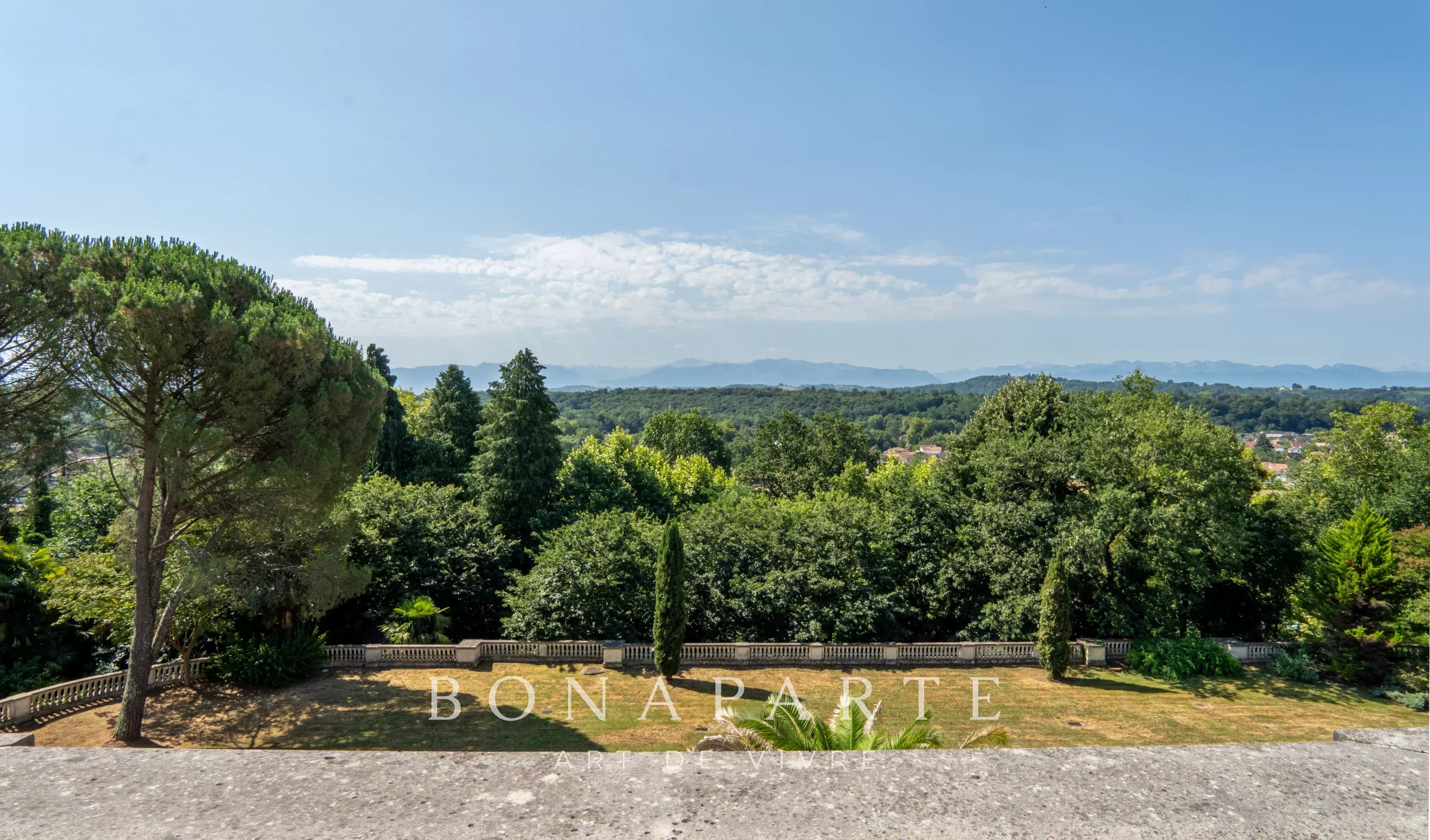 PAU - Palais Sorrento - Appartement de prestige - Vue Pyrénées - Photo 6