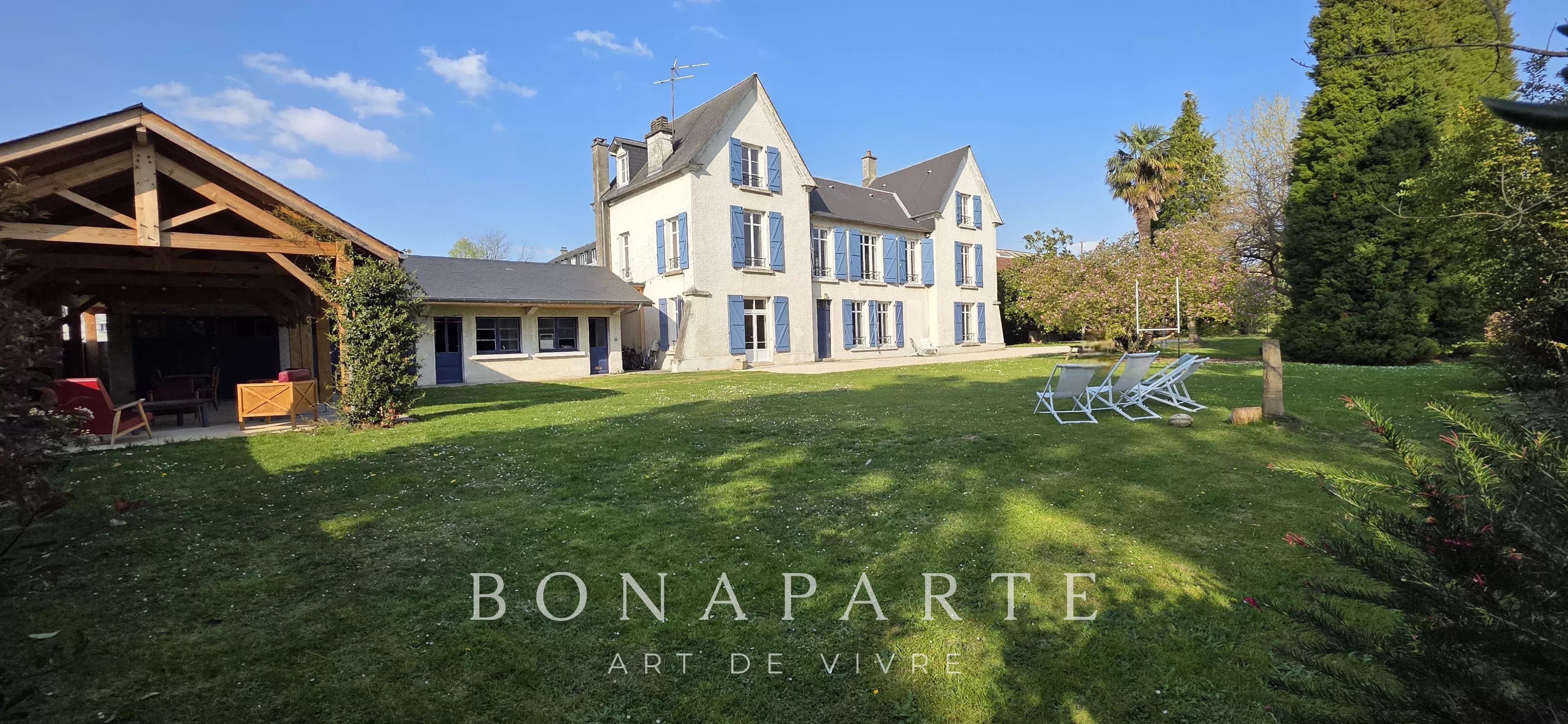 HAUT DE BILLERE - DEMEURE FAMILIALE - ESPRIT CAMPAGNE EN VILLE