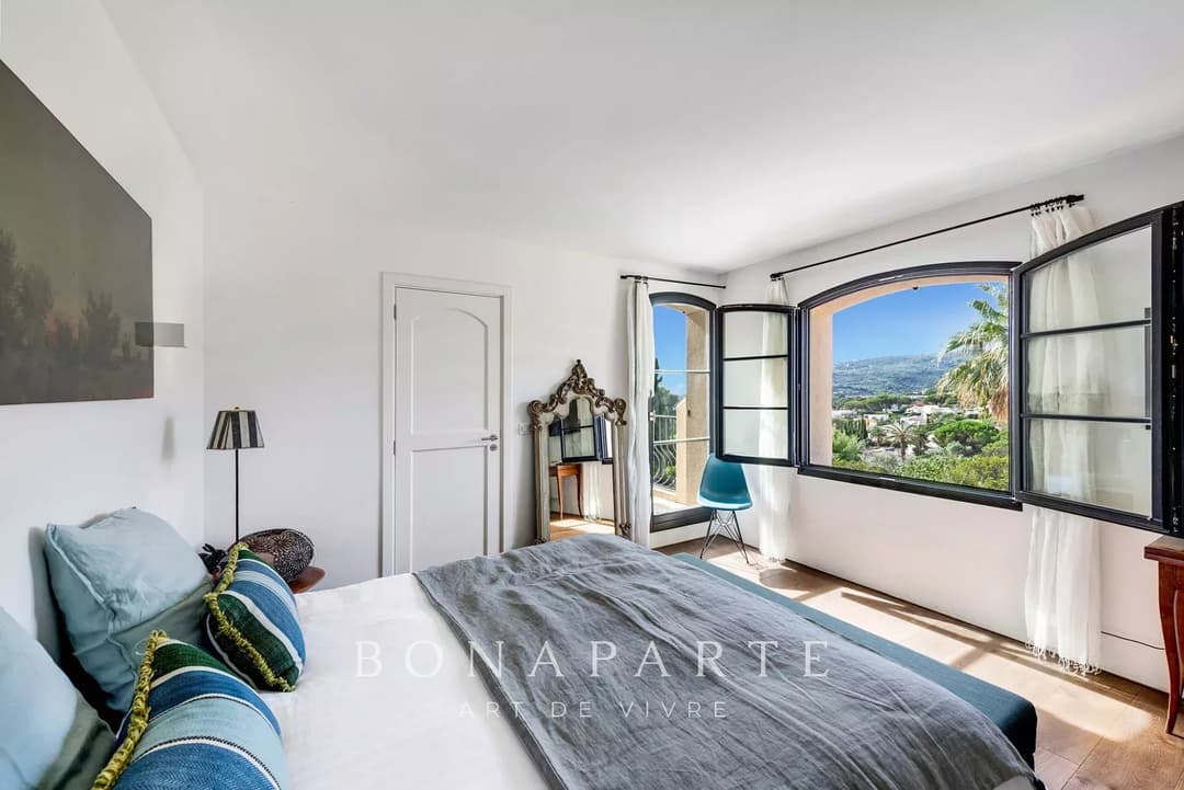 EXCLUSIVITE : villa d'exception, vue mer imprenable - Photo 9
