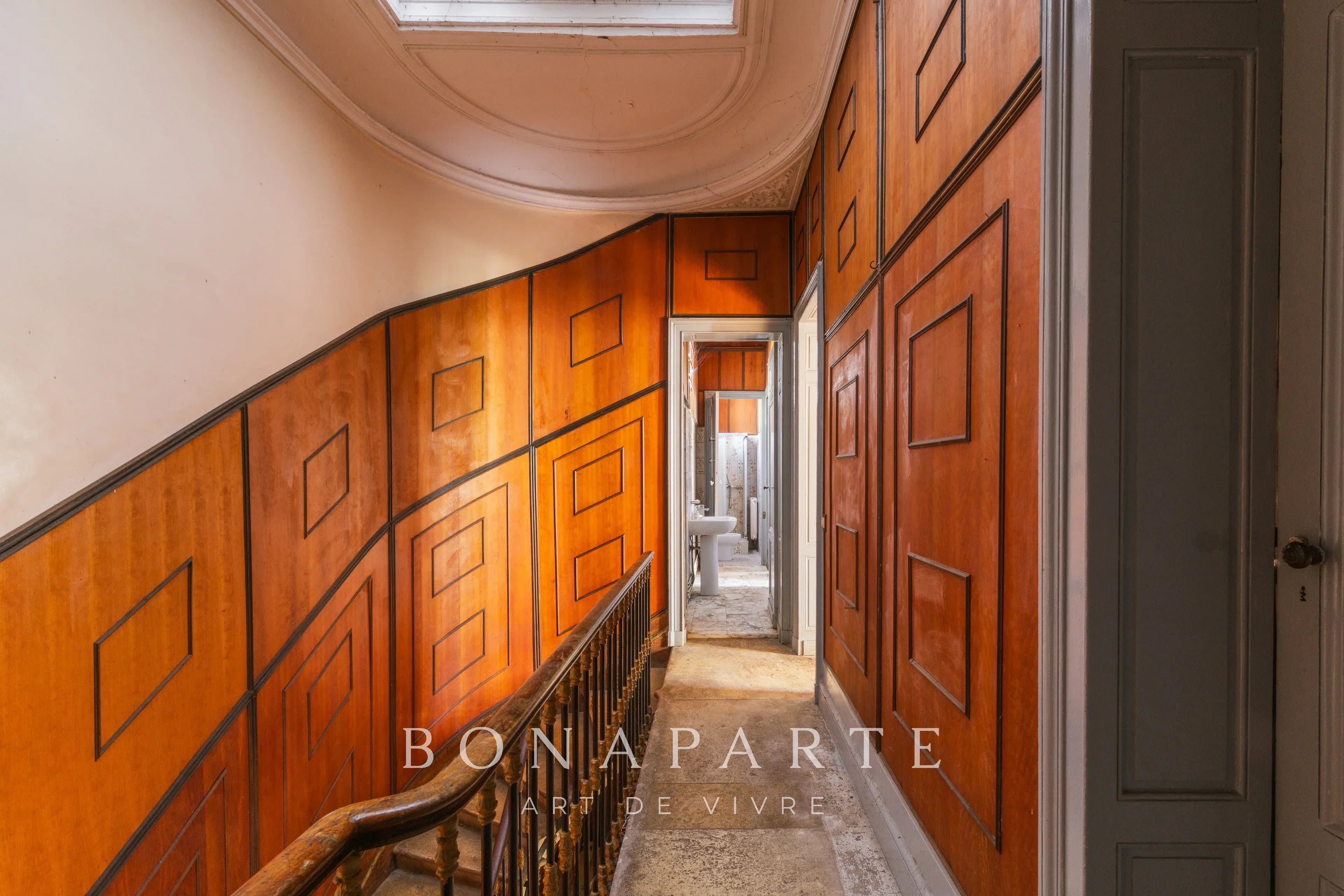 LE BOUSCAT – Magnifique demeure bourgeoise de 480 m² à réinventer, potentiel exceptionnel - Photo 26