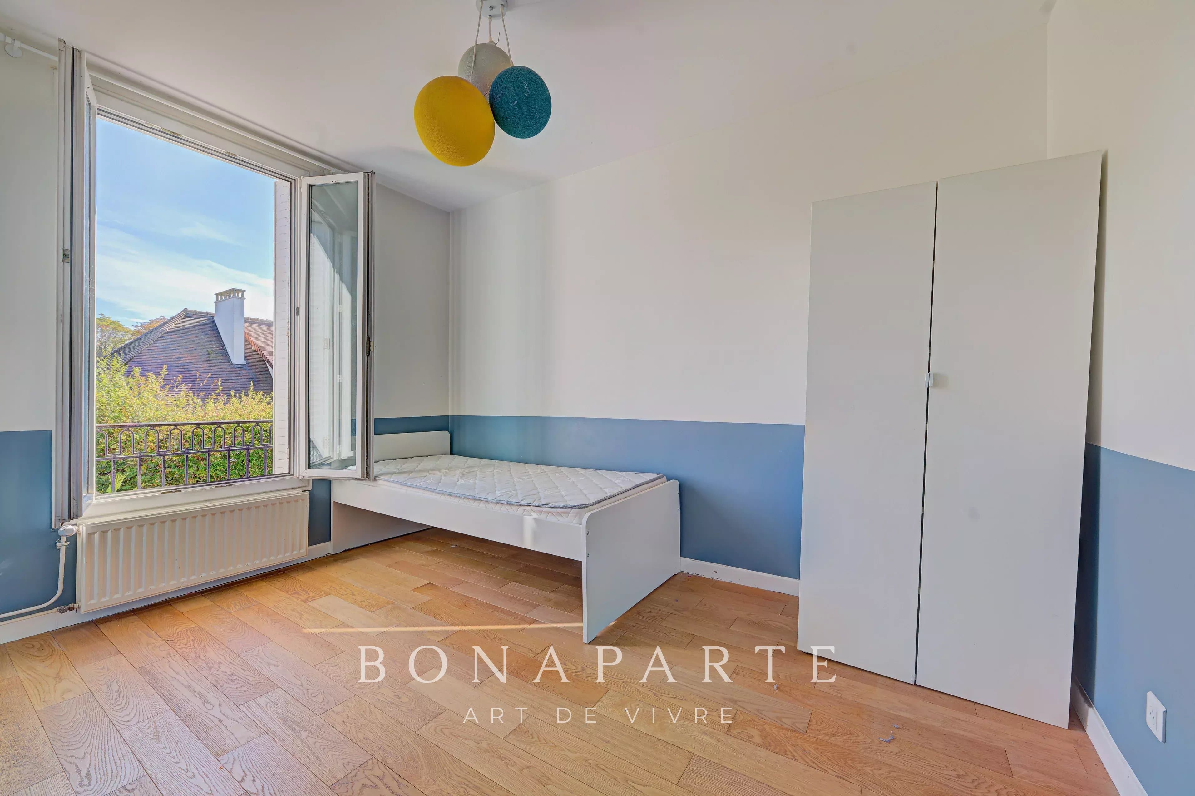 TRIANGLE D’OR – MAISON FAMILIALE RÉNOVÉE PAR ARCHITECTE – 210 M² – 5 CHAMBRES - Photo 17