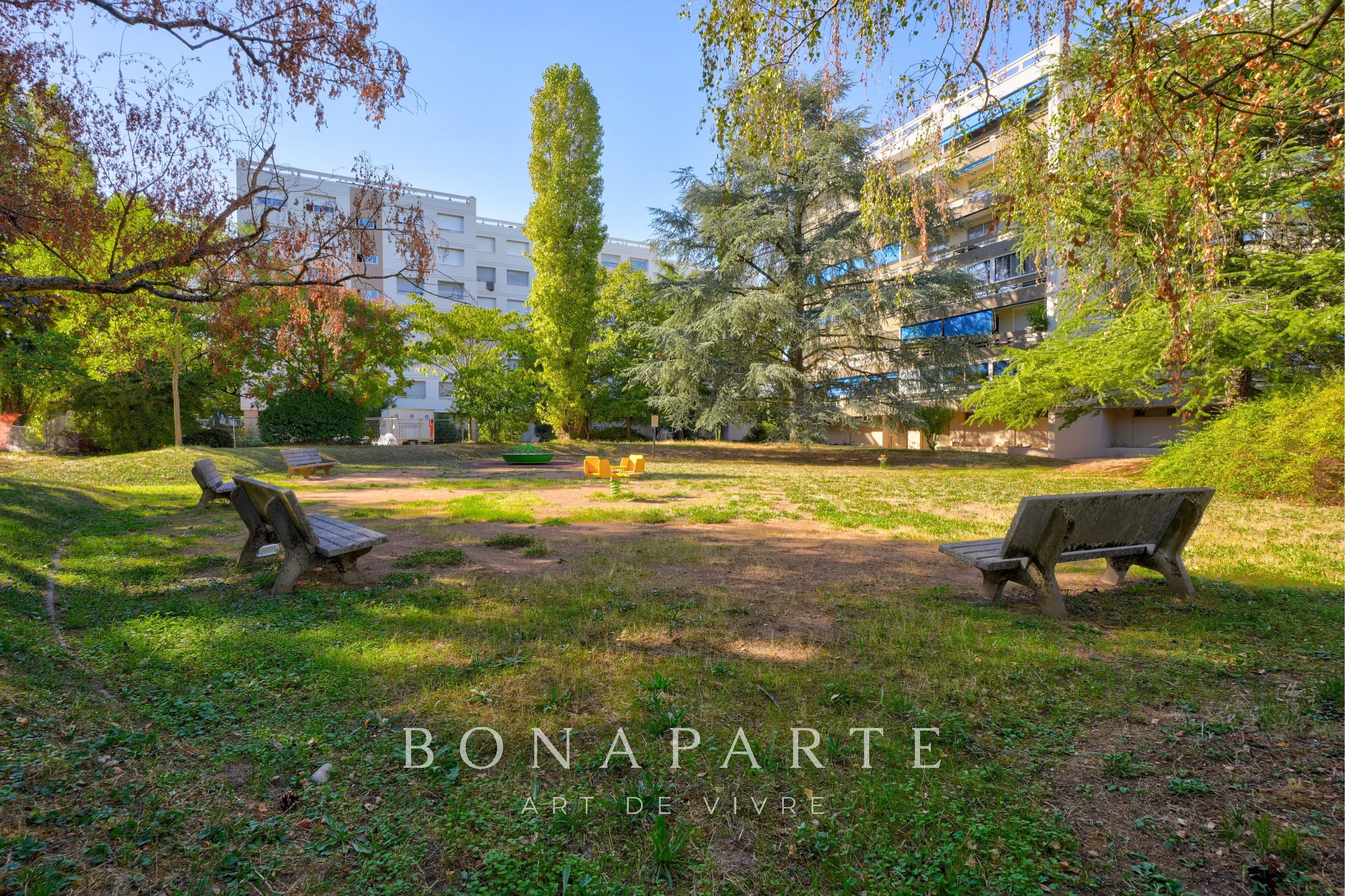 CUIRE LE HAUT / PIERRE BRUNIER - APPARTEMENT T4 / 2 CHAMBRES - AVEC RENOVATION ENERGETIQUE - Photo 15
