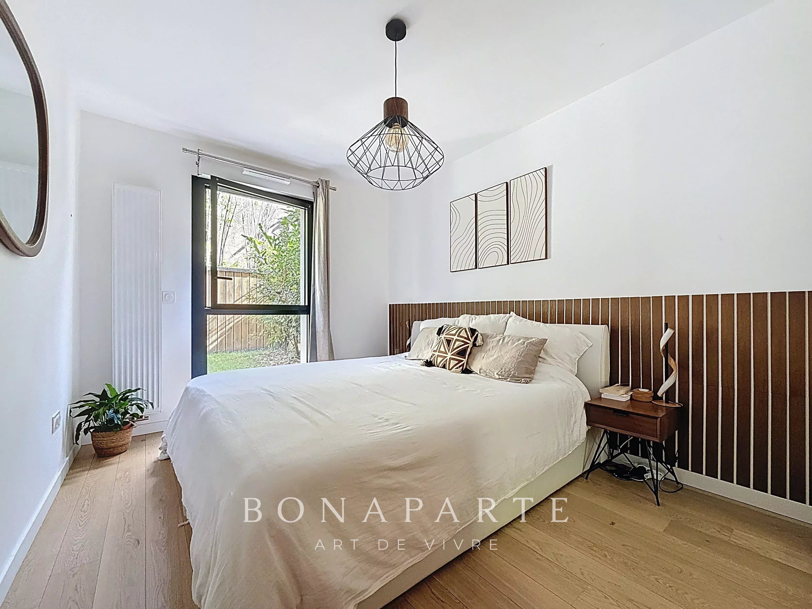 Divonne-Les-Bains Centre-ville - Appartement avec jardin - Photo 5