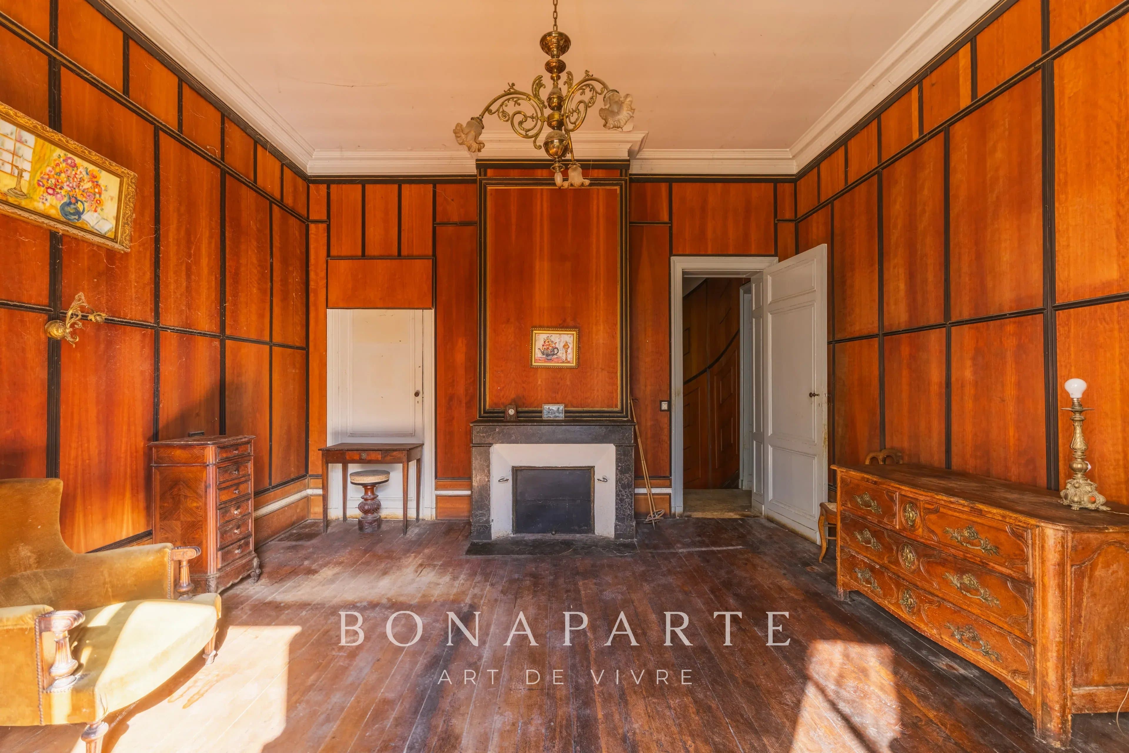 LE BOUSCAT – Magnifique demeure bourgeoise de 480 m² à réinventer, potentiel exceptionnel - Photo 25